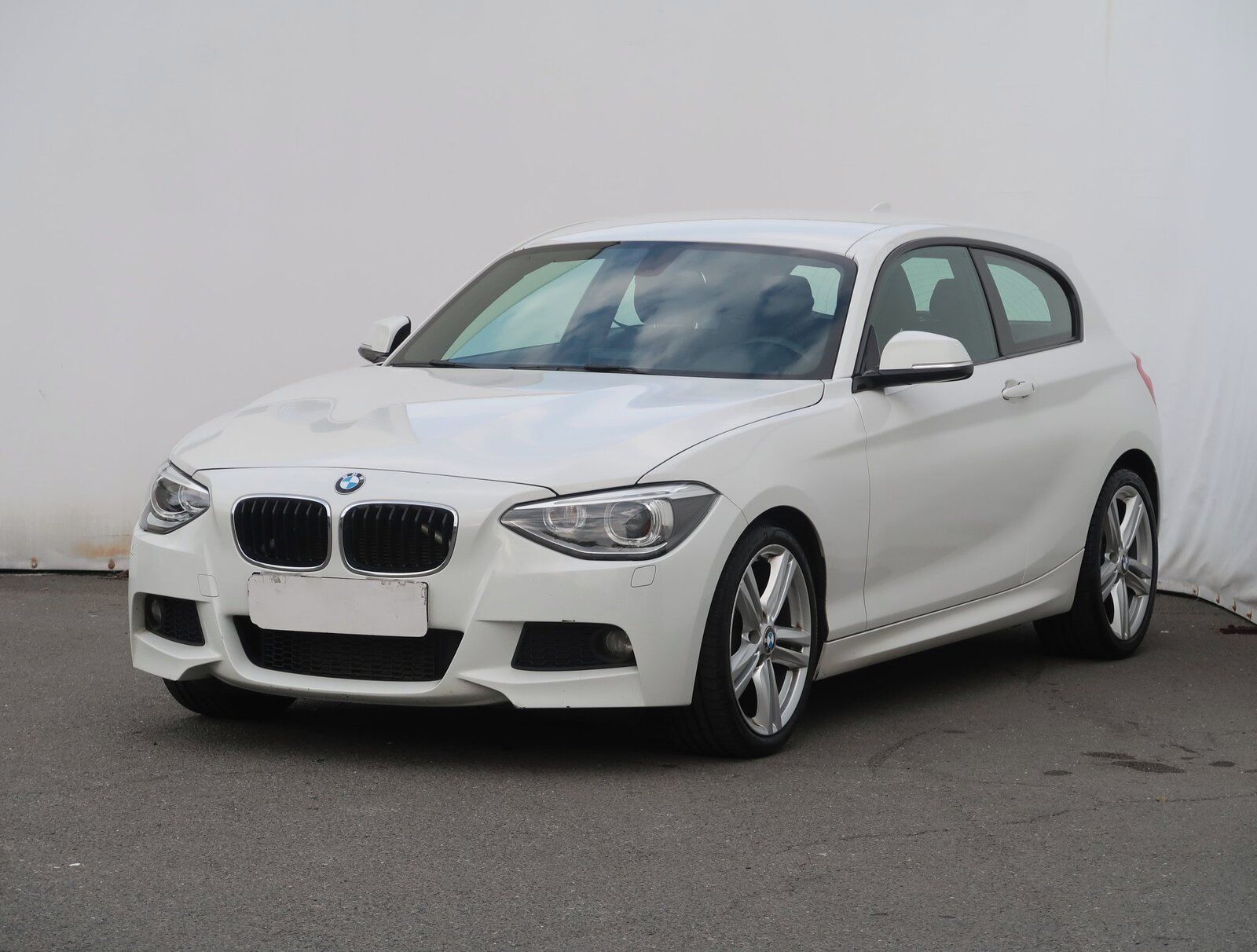 BMW Řada 1, 120d, M Paket, Serv.kniha - fotka 2