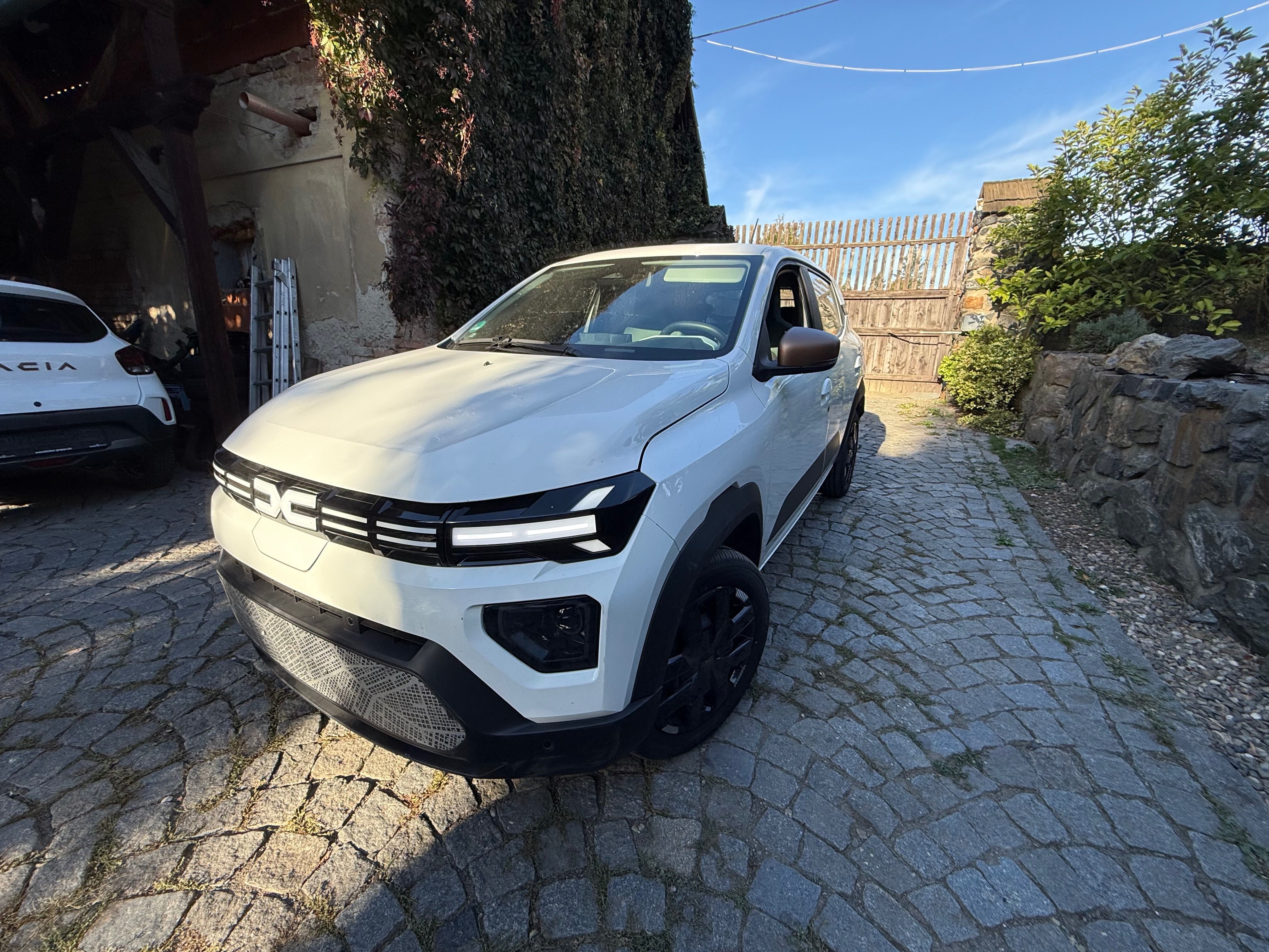 Dacia Spring - fotka 4