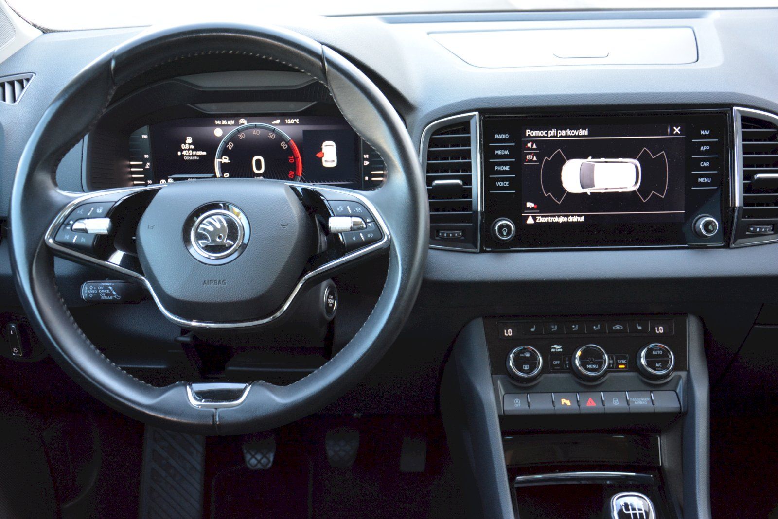 Škoda Karoq, 1.0 TSI 81 KW Style - fotka 5