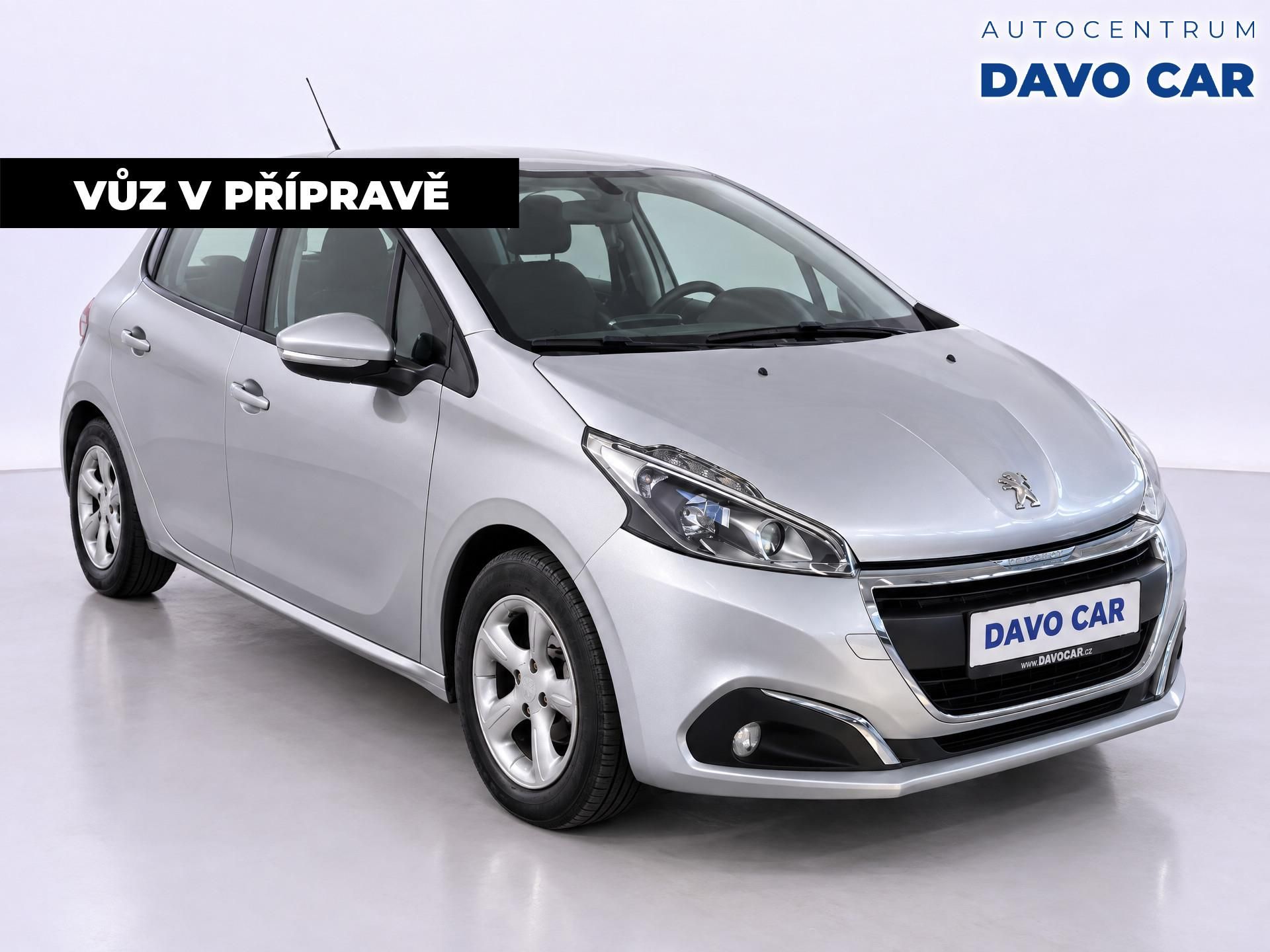 Peugeot 208, 1.2 PureTech 60 kW CZ 1 MAJ - fotka 4