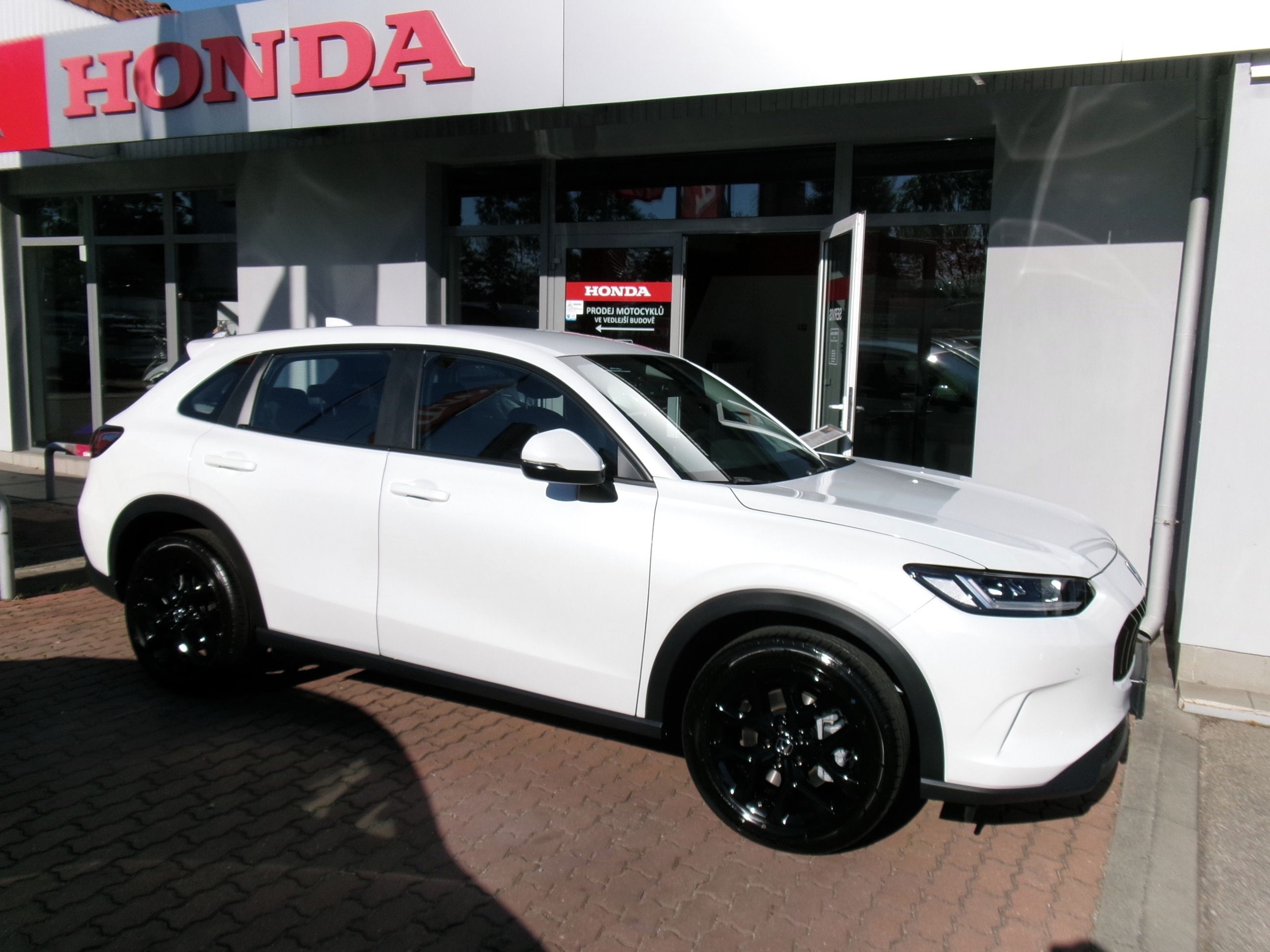 Honda ZR-V, 2.0e:HEV ELEGANCE PLUS 2027 - fotka 5