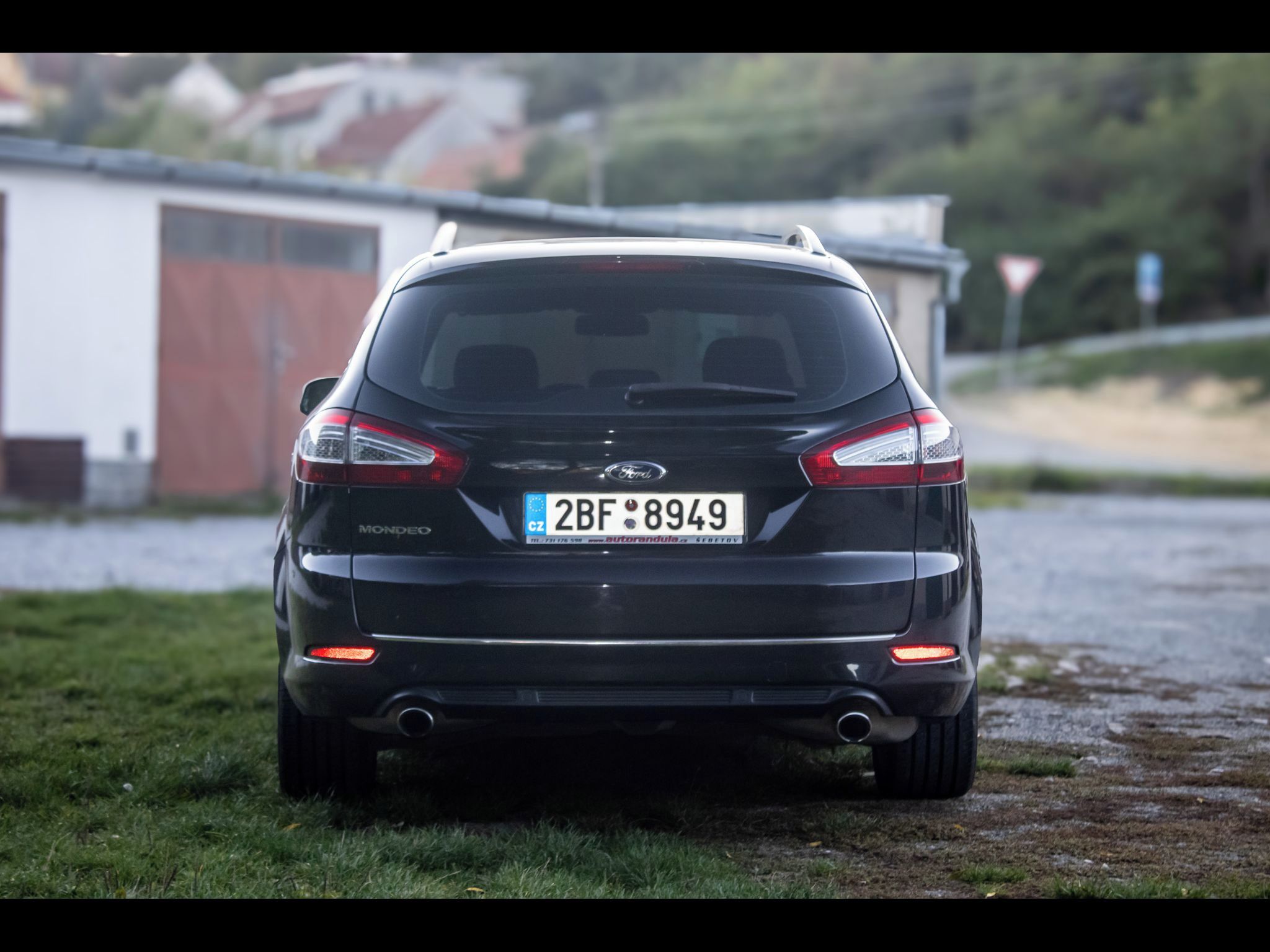 Ford Mondeo - fotka 6