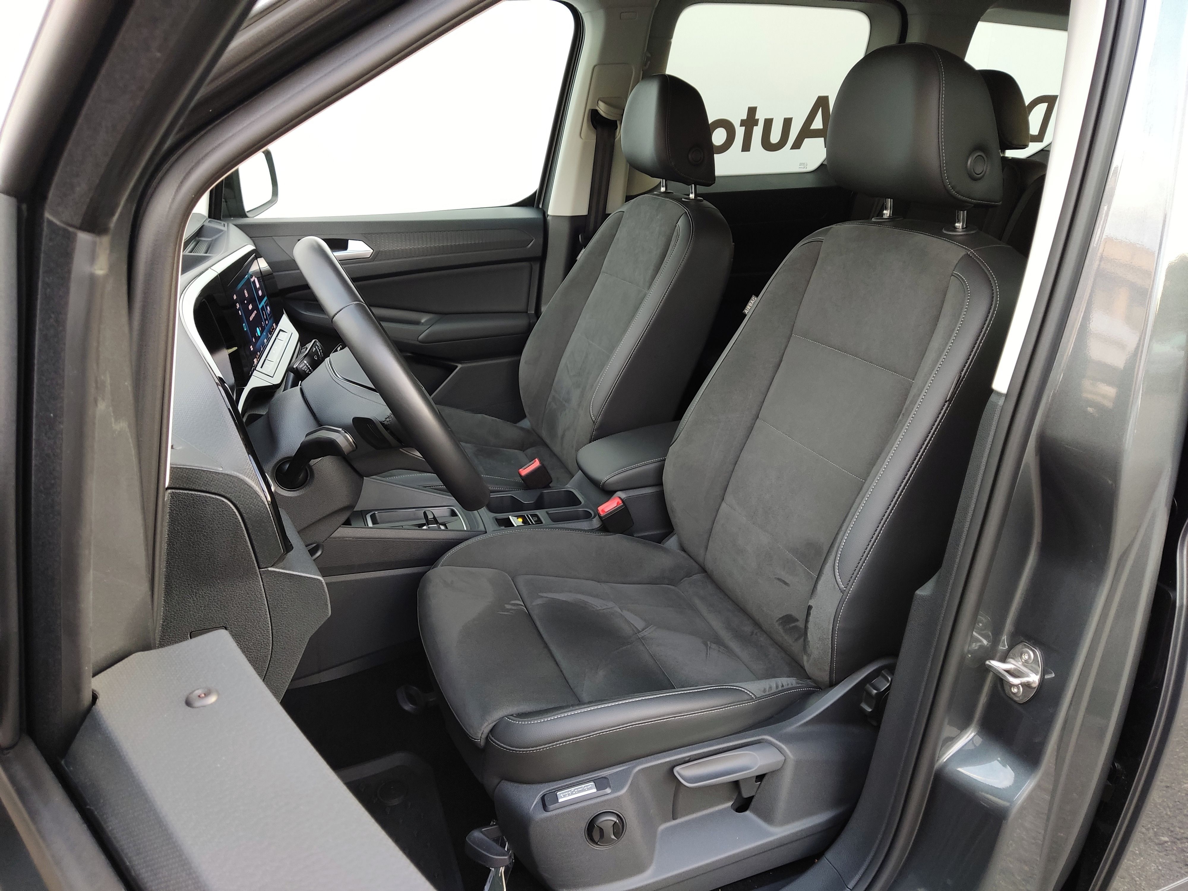 Volkswagen Caddy, 1.5 TSI 85 kW DSG Style - fotka 6