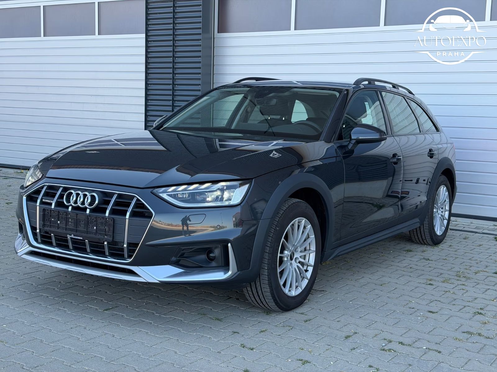 Audi A4 allroad, 50 TDI quattro*Matrix*TAŽNÉ - fotka 4
