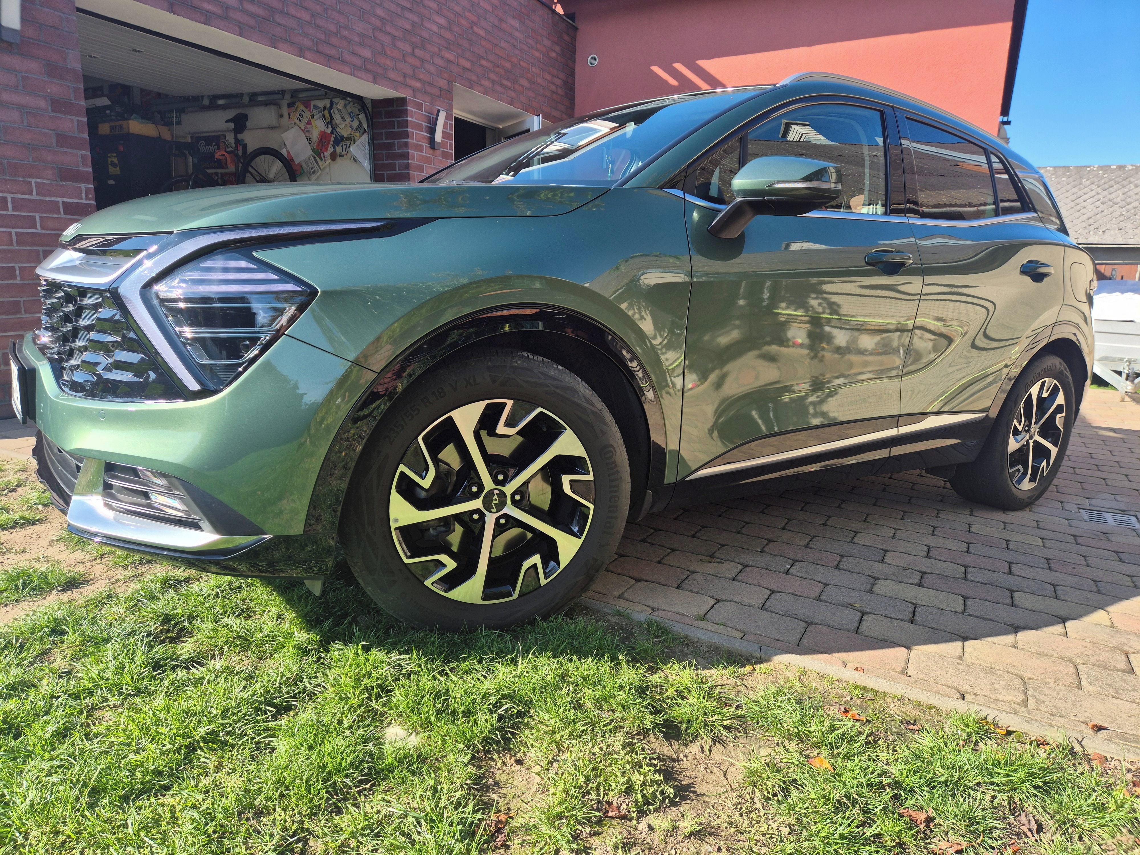 Kia Sportage, 4x4, automat, tažné zařízení - fotka 2