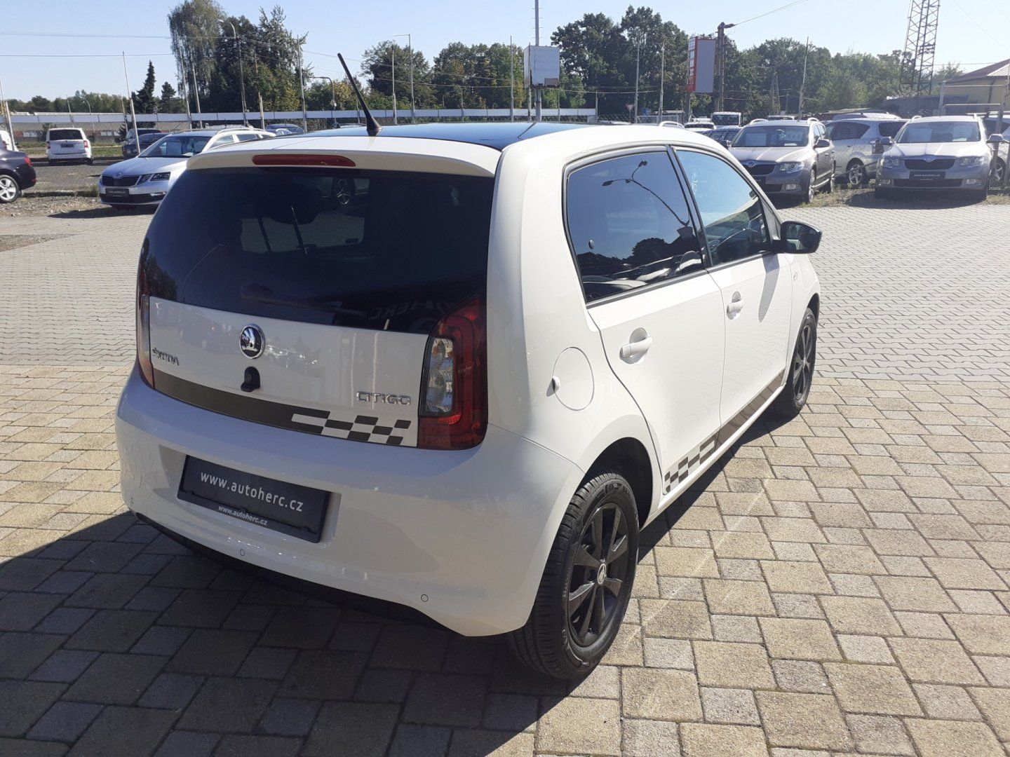 Škoda Citigo, 1.0 MPI STYLE ČR - fotka 4