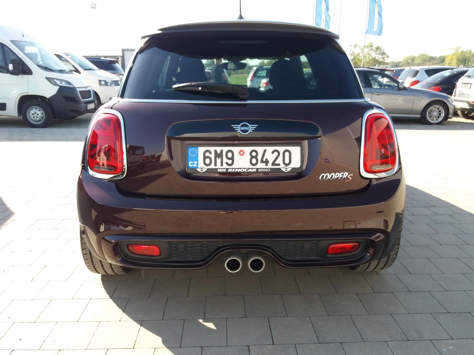 Mini Cooper S, 2.0i,141kW,1.MAJ-ČR!17 Tis-km! - fotka 5