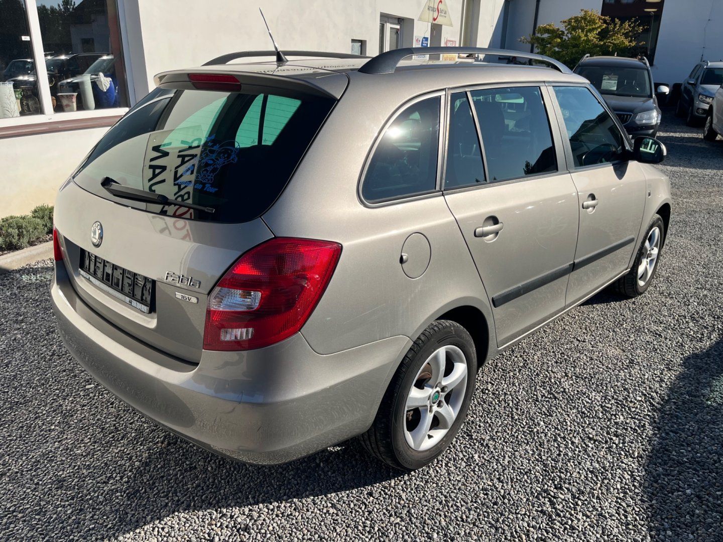 Škoda Fabia, 1.4 16 V - fotka 2