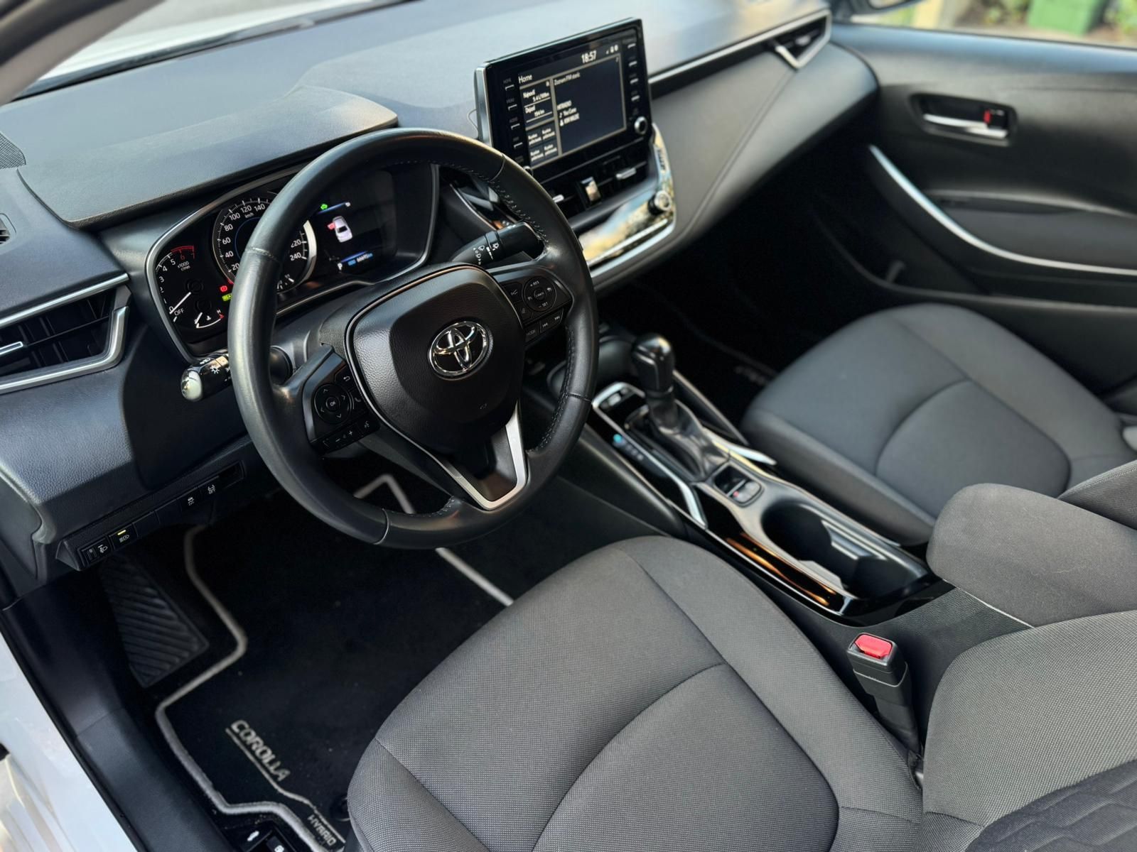 Toyota Corolla, 1.8Hybrid 1.MAJITEL ČR DPH - fotka 4