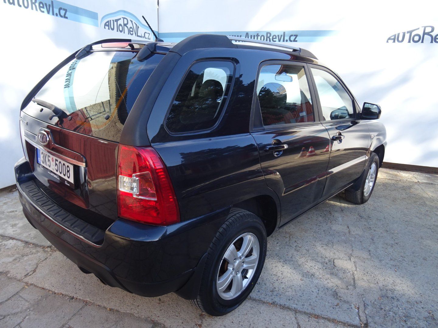 Kia Sportage, 2.0i,104kW,NovéČR,klima - fotka 4