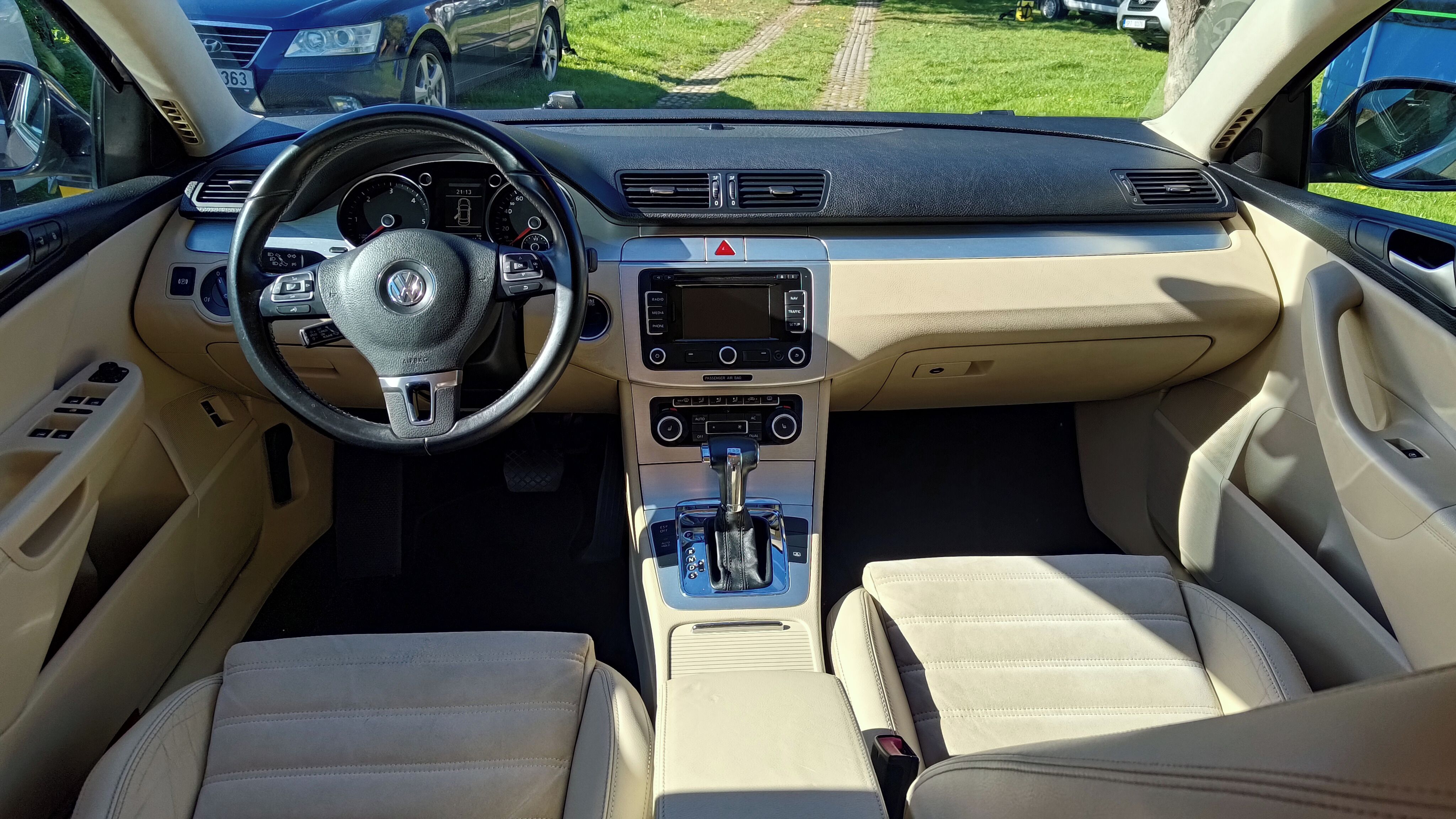 Volkswagen Passat, 2.0 tdi - fotka 6
