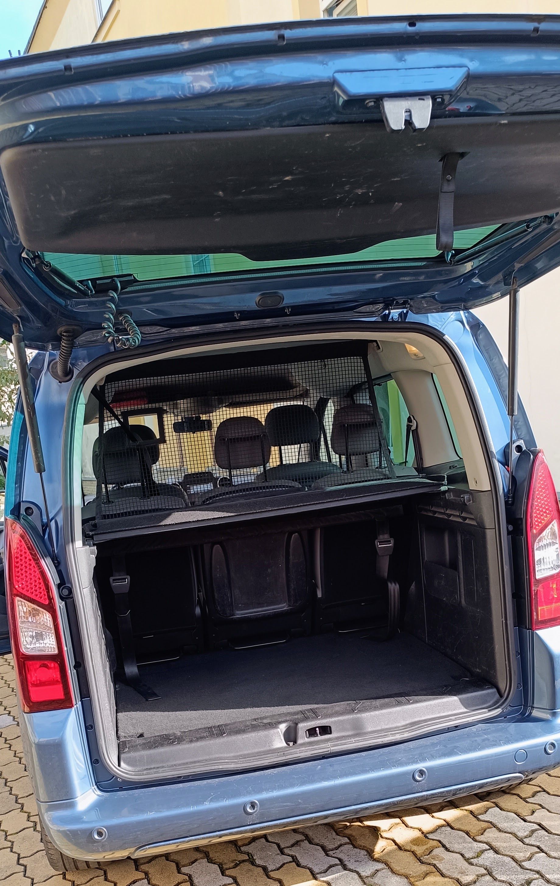 Citroën Berlingo, Berlingo 1,2i - PURE - fotka 5