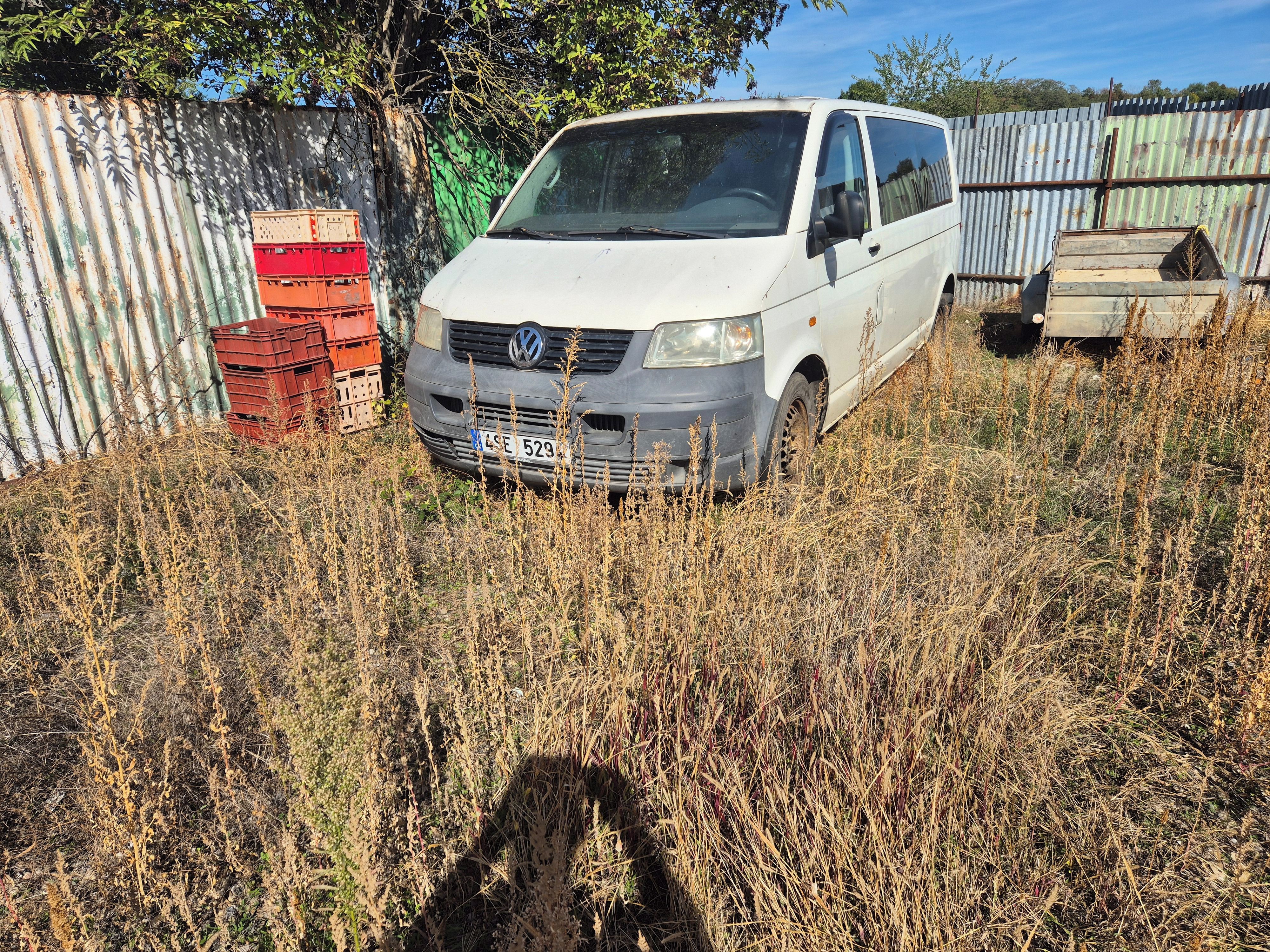 Volkswagen Transporter, 2,5 tdi 96 kw nepojízdné 12