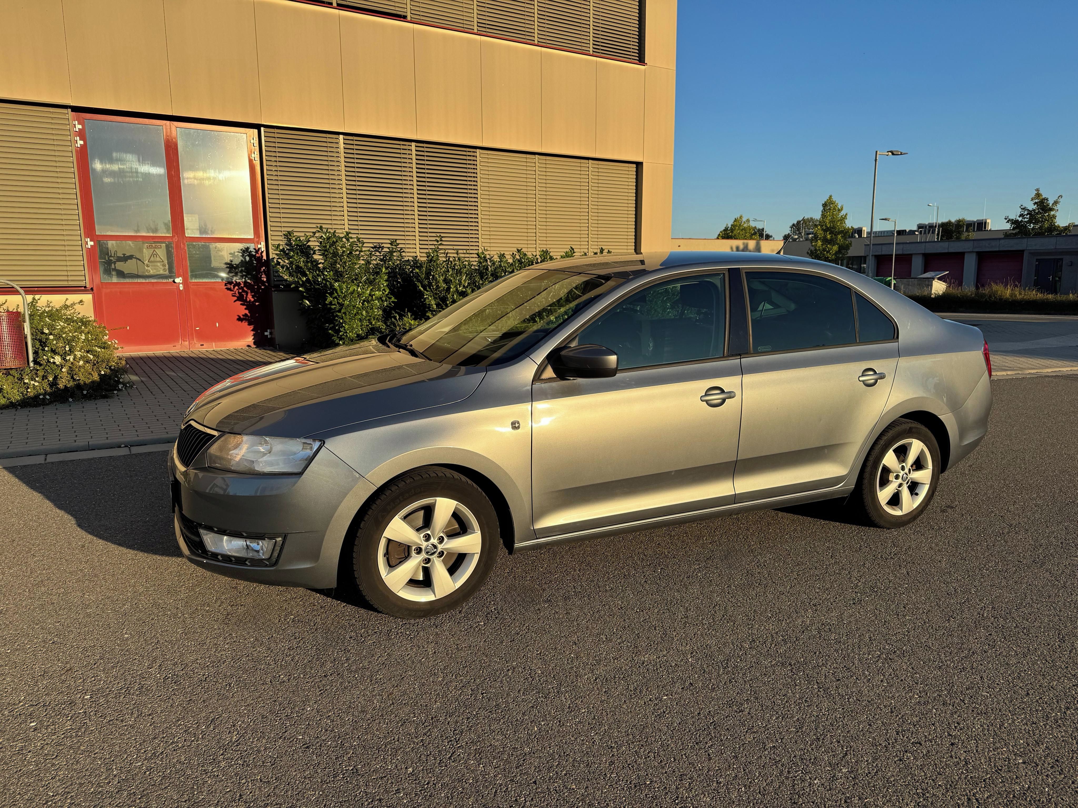 Škoda Rapid, Škoda Rapid 1.2 TSI 77 kW - fotka 3