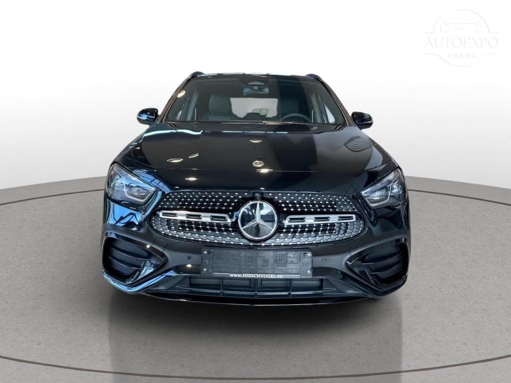 Mercedes-Benz GLA, 200d 4M AMG*Night*TAŽNÉ* - fotka 2