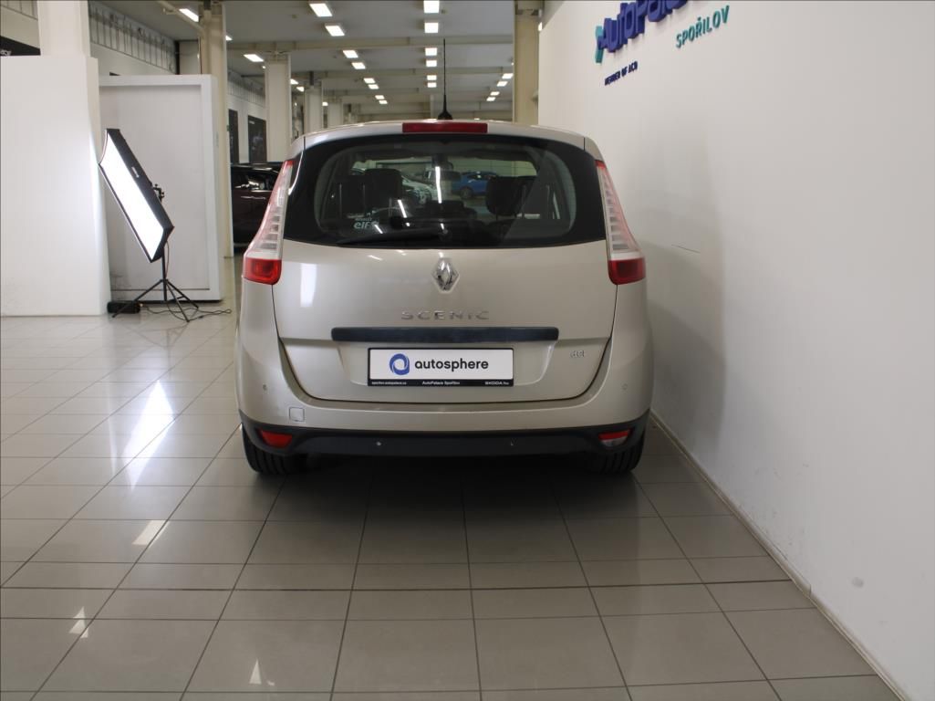 Renault Grand Scénic, 2,0 dCi 110kW AT Privilage STK - fotka 4