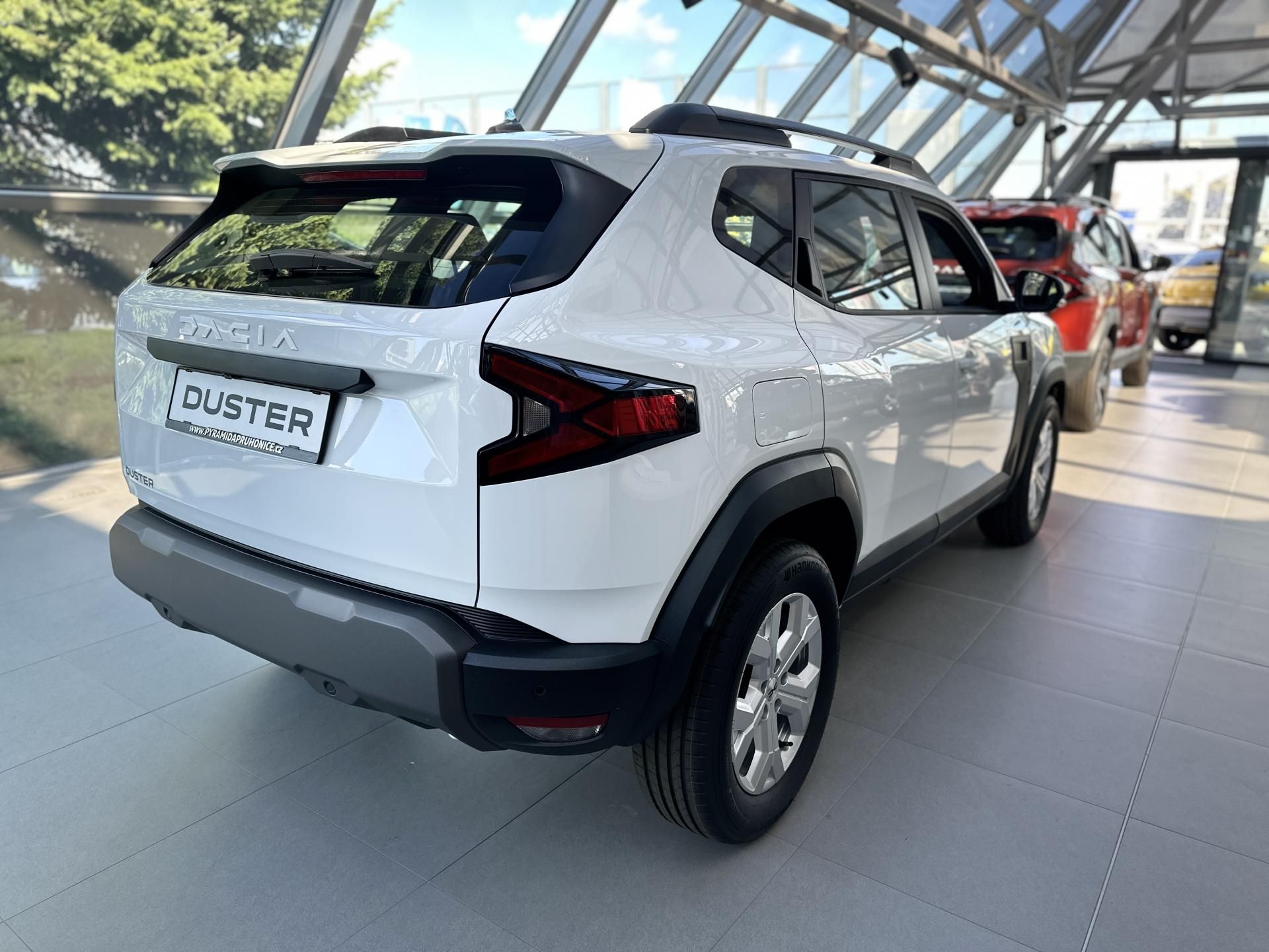 Dacia Duster, 4X4 LPG Automat, SKLADEM - fotka 4