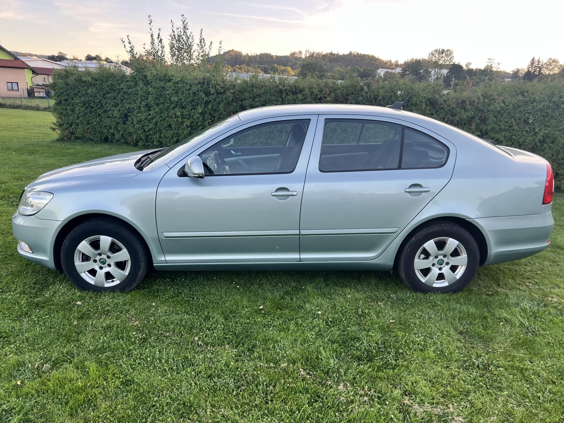 Škoda Octavia, 1.6TDI 77KW,DIGIKLIMA,WEBASTO - fotka 4