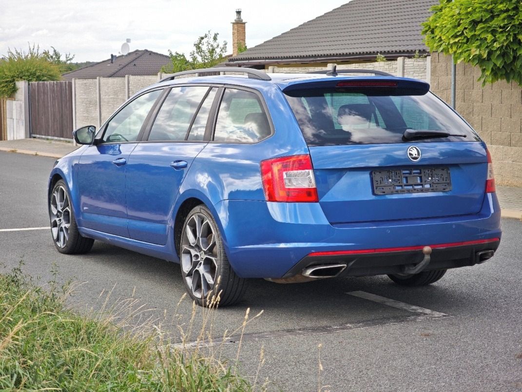 Škoda Octavia, Škoda Octavia 3 RS 2.0 TSI DSG - fotka 6