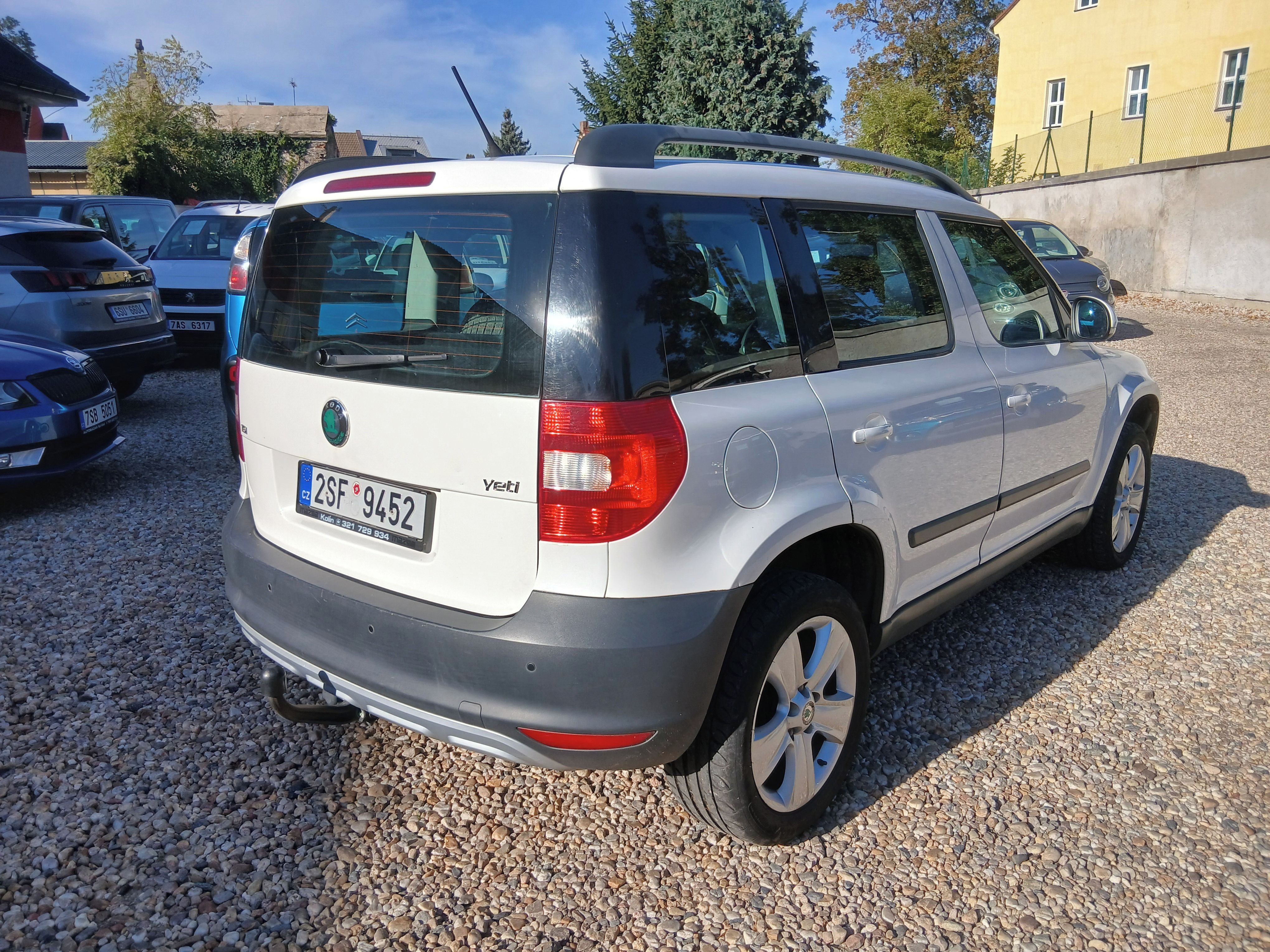 Škoda Yeti, 1.4TSi 90KW ČR, Tažné+Zim.kola - fotka 5