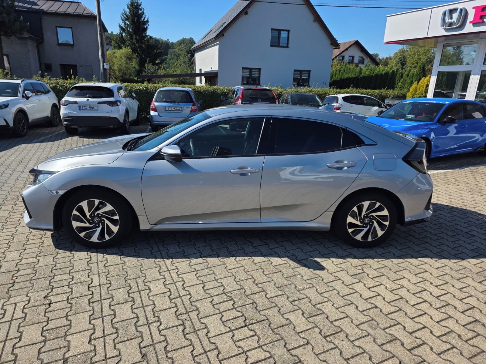 Honda Civic, 5D 1,0 TV Comfort - fotka 6