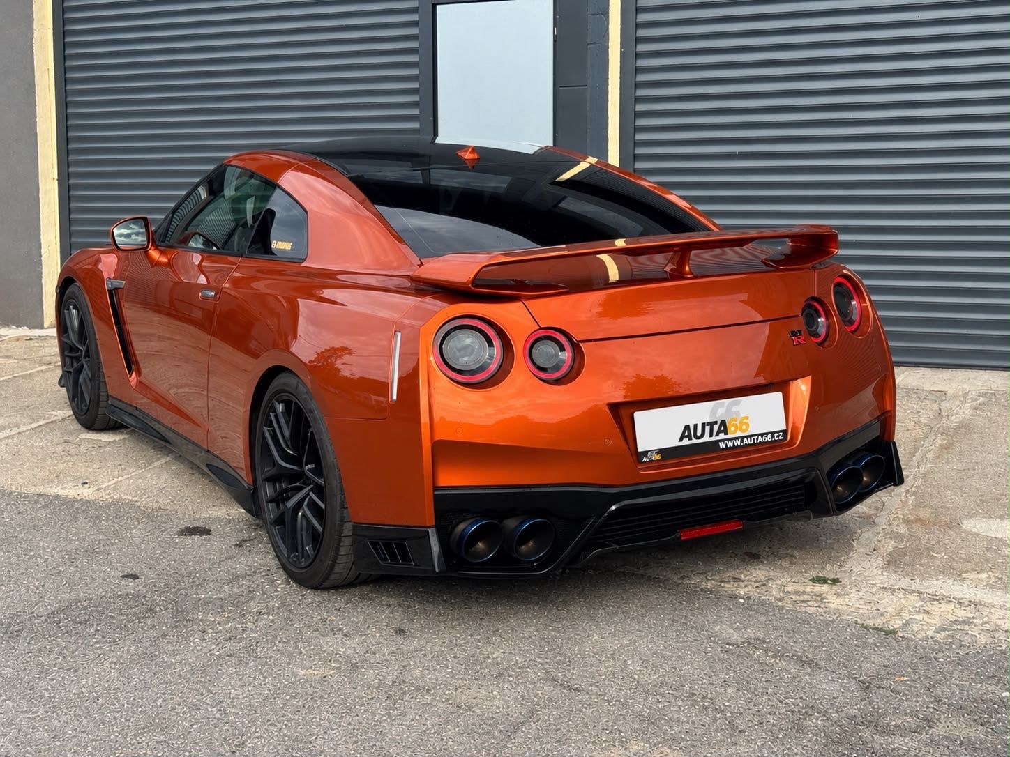Nissan GT-R, R35 Facelift 2017 - fotka 2