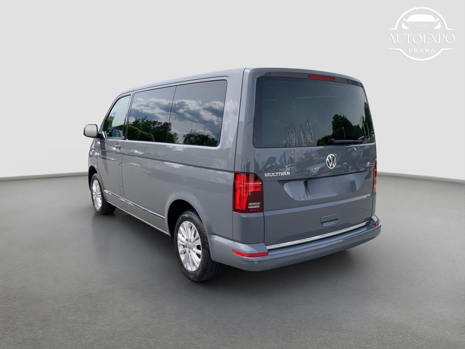 Volkswagen Multivan, Multivan T6.1 2.0TDI*GEN.SIX* - fotka 5