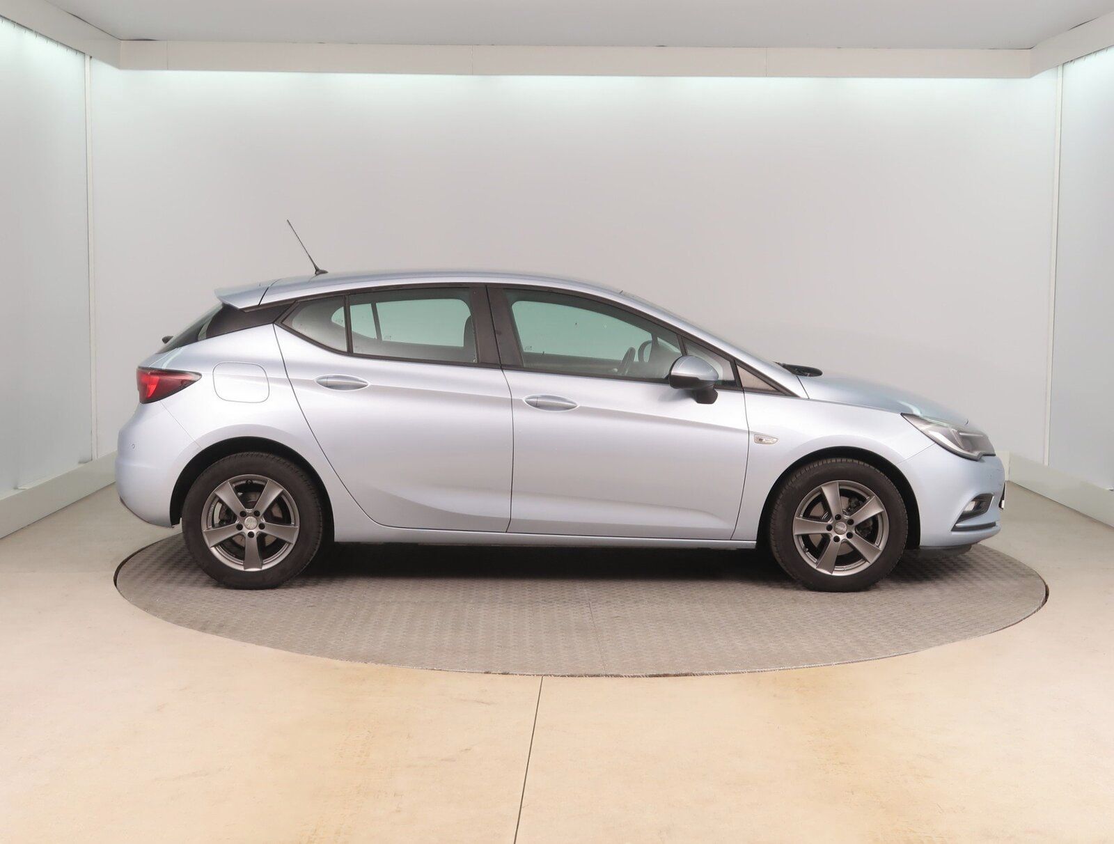 Opel Astra, 1.4 T, Serv.kniha - fotka 6
