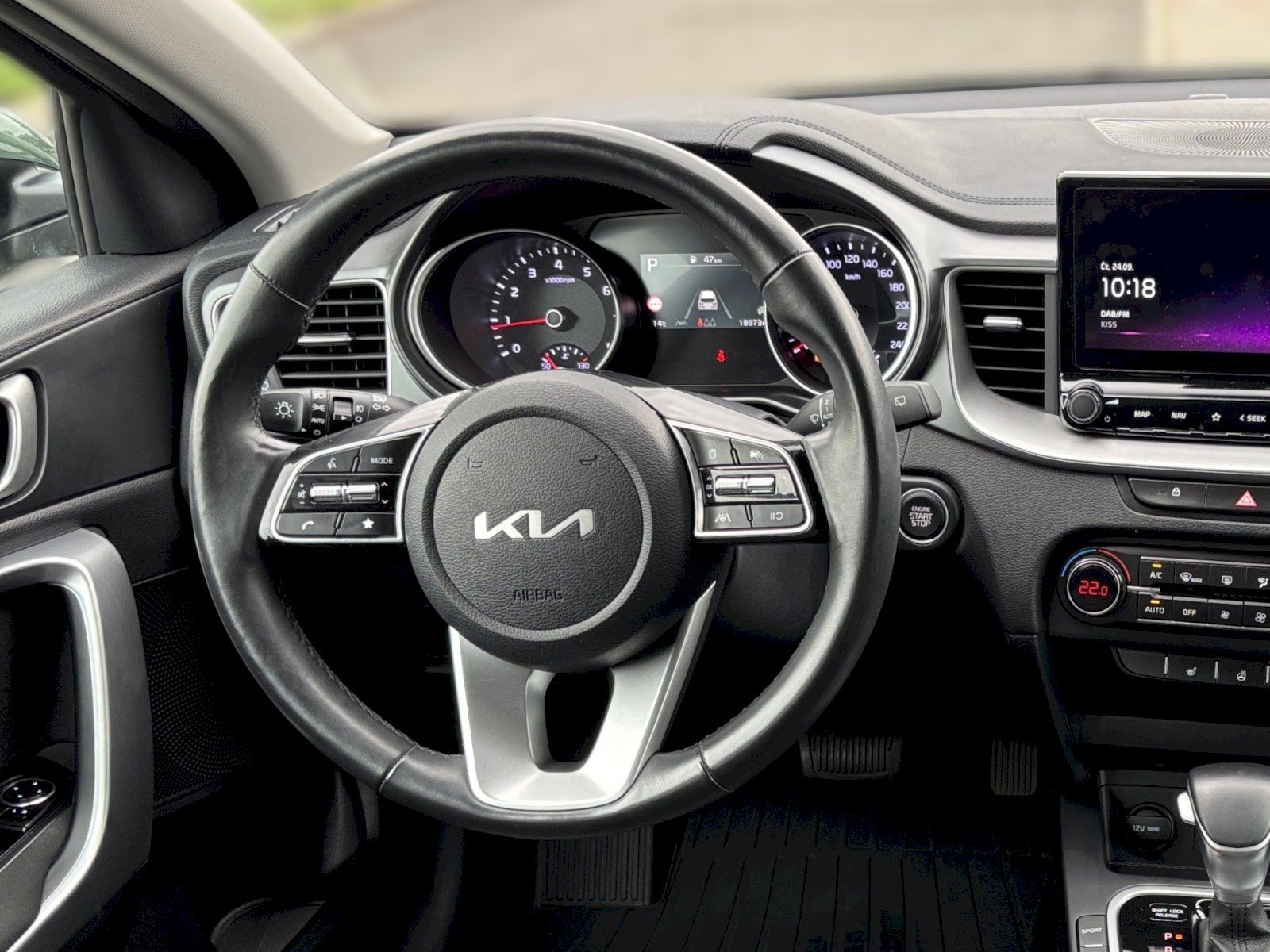 Kia Cee´d, 1.5 T-GDi TOP 7DCT - fotka 6