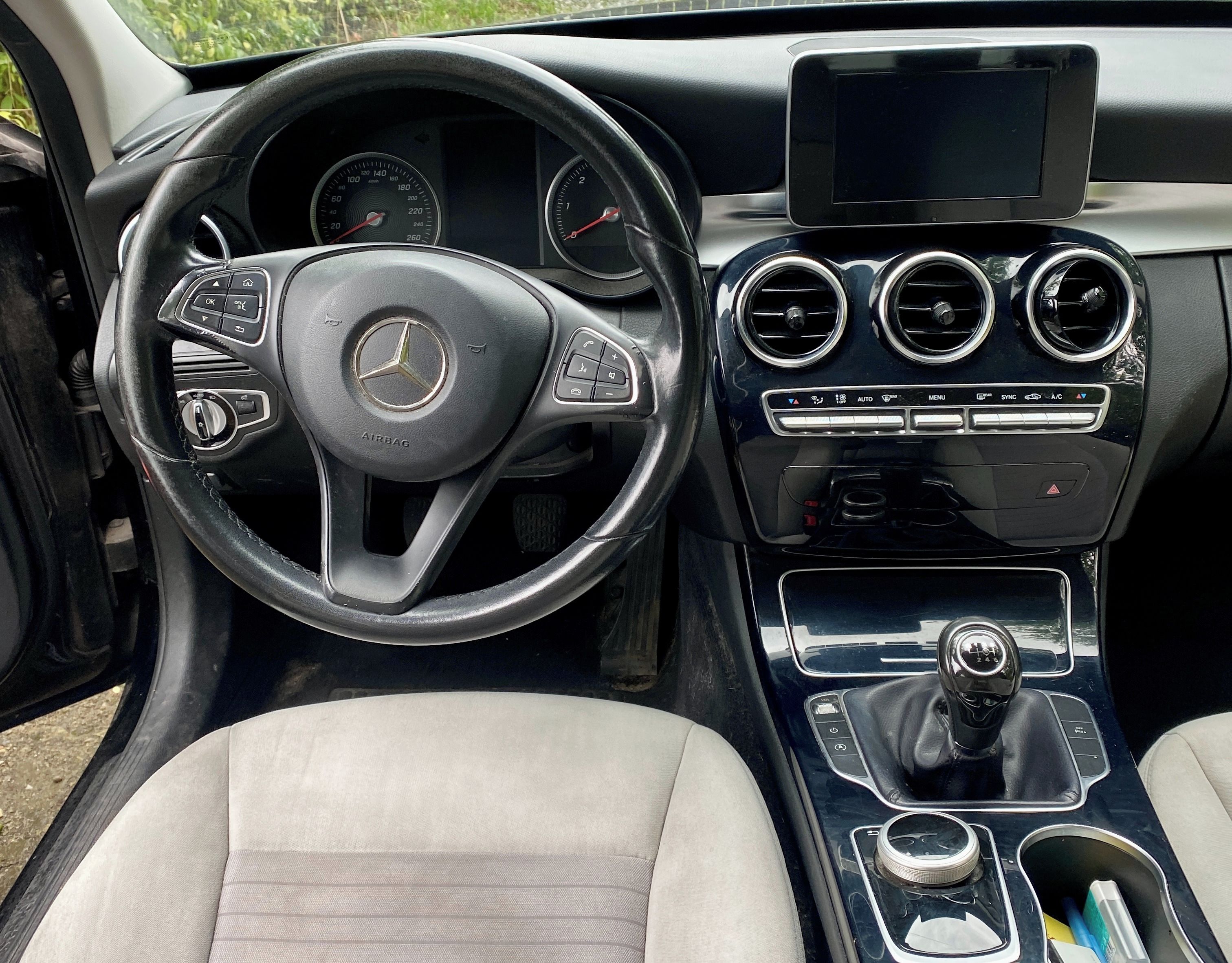 Mercedes-Benz Třídy C, 220d, 125 kW, odpočet DPH - fotka 4