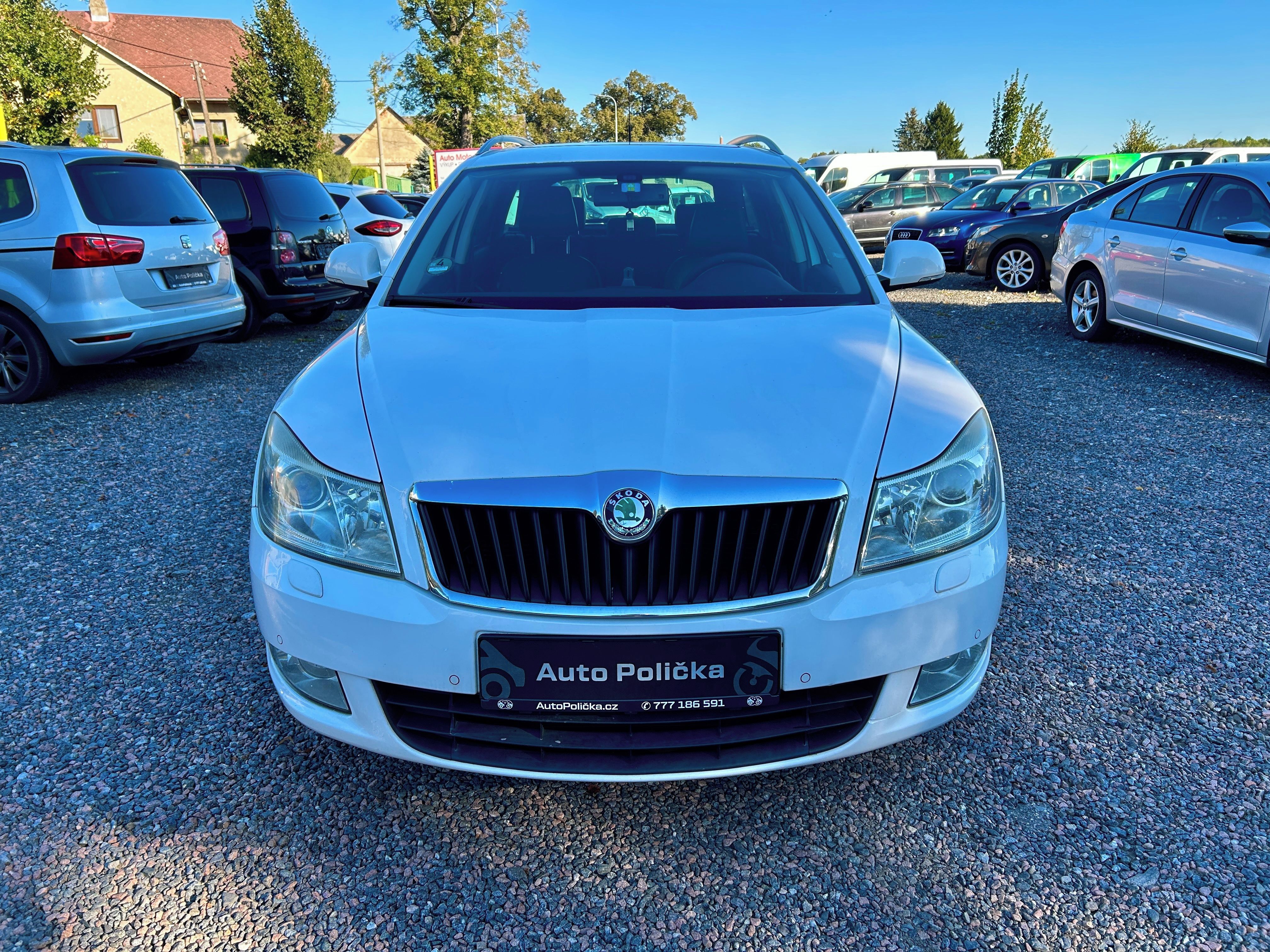 Škoda Octavia, 1.2 TSI 77 kW DSG Xenon,Šíbr - fotka 3