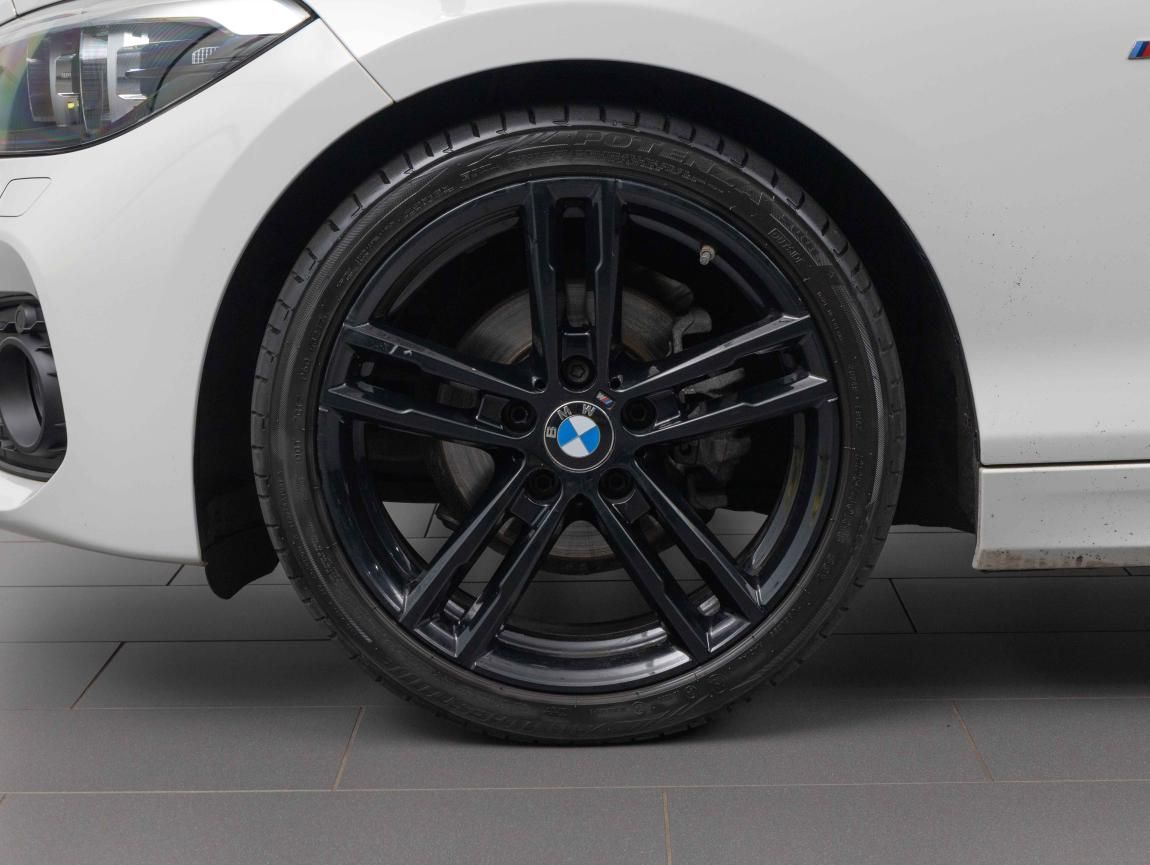 BMW Řada 1, 118d - fotka 6