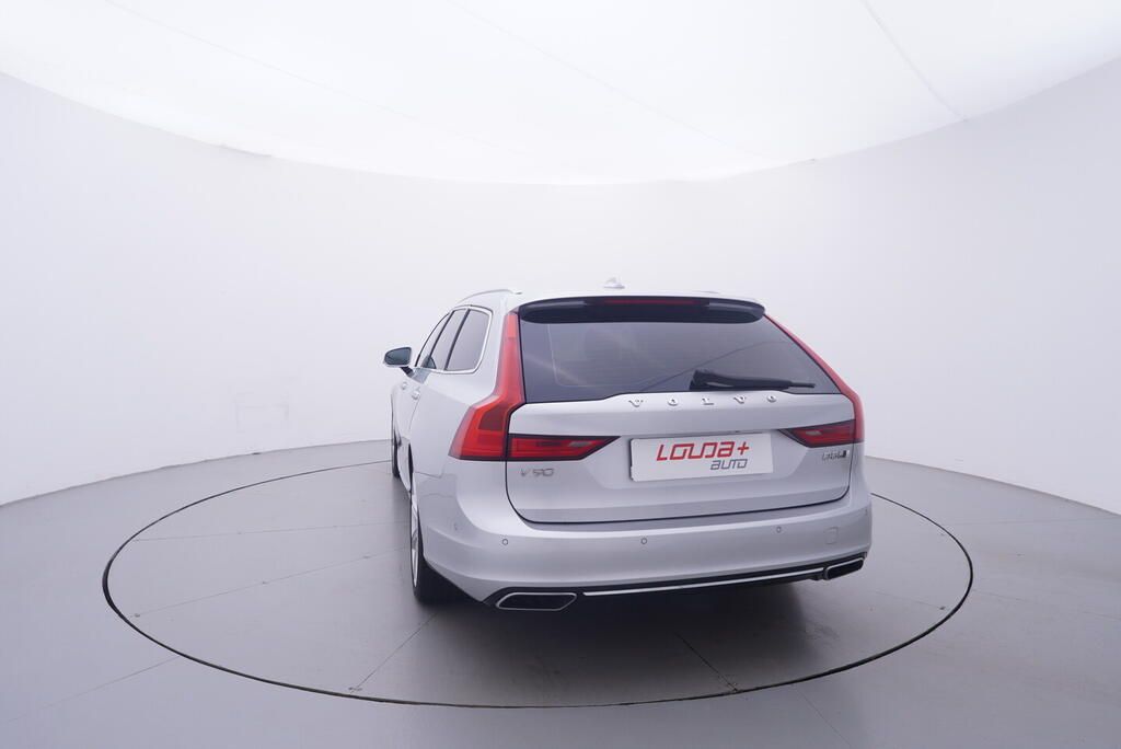 Volvo V90, Inscription 2.0 TDI 177 kW - fotka 4