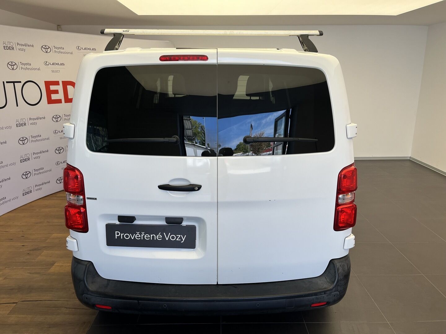 Toyota Proace, Verso 2.0D Professional 9míst - fotka 6