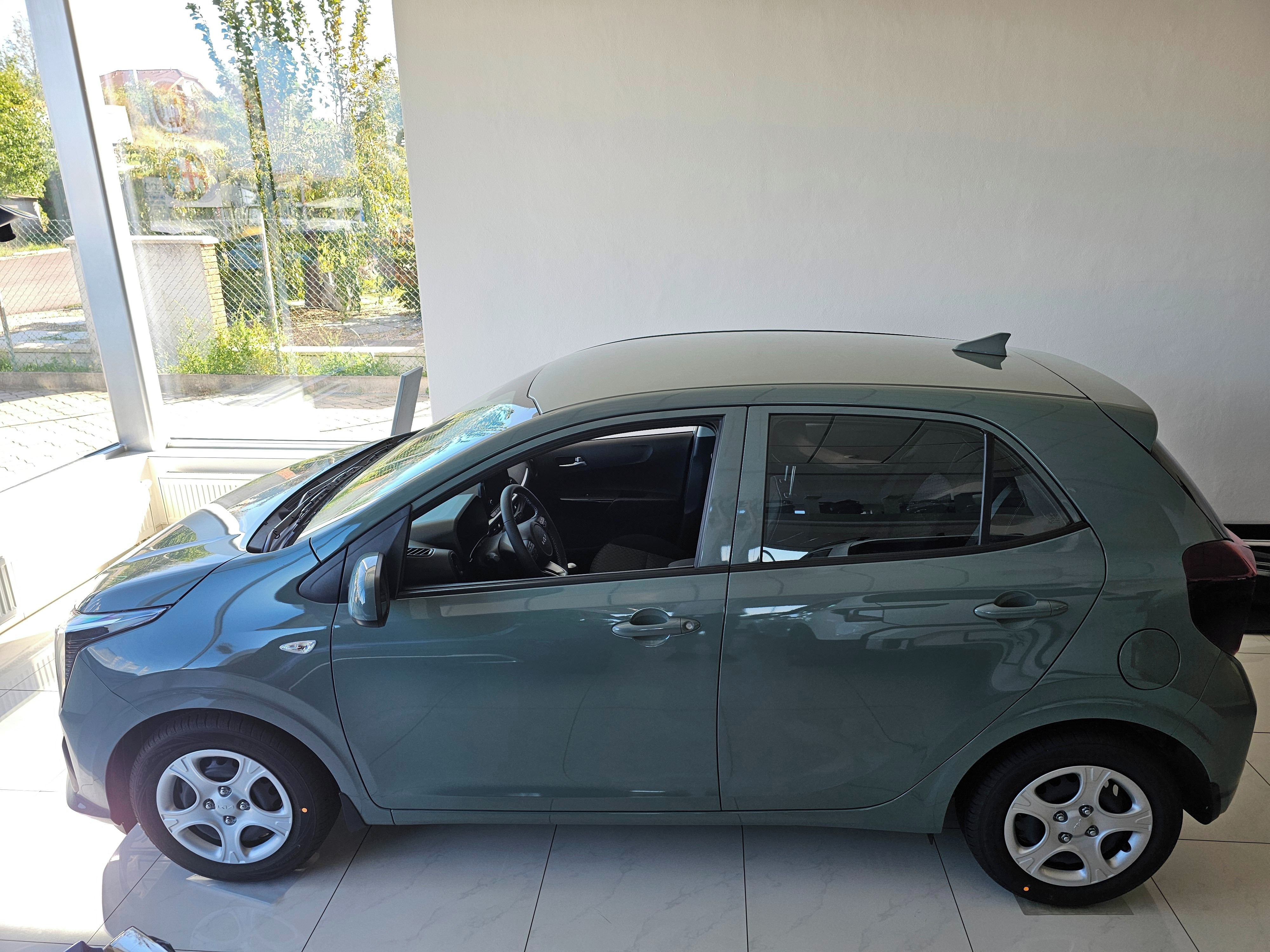 Kia Picanto, 1,0 GDi 5st. manuál - fotka 2