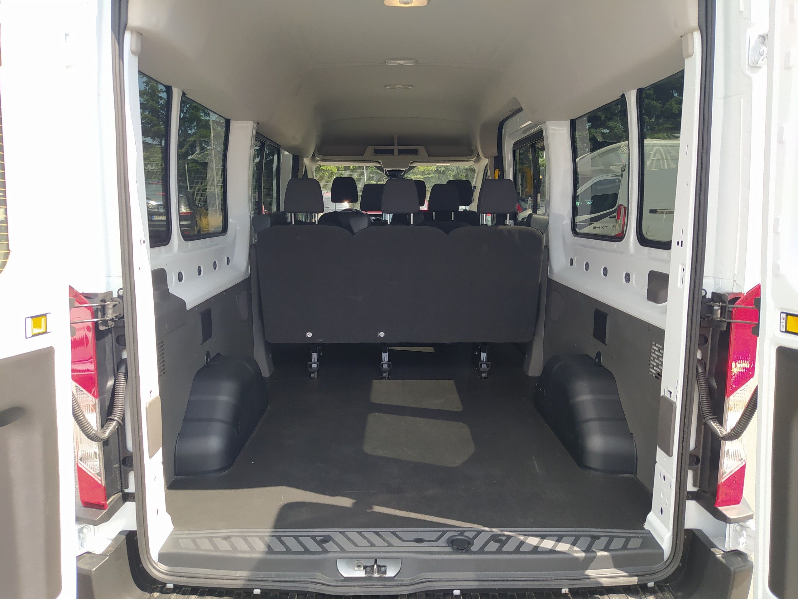 Ford Transit, Transit Kombi M1 L3 350 Trend - fotka 4
