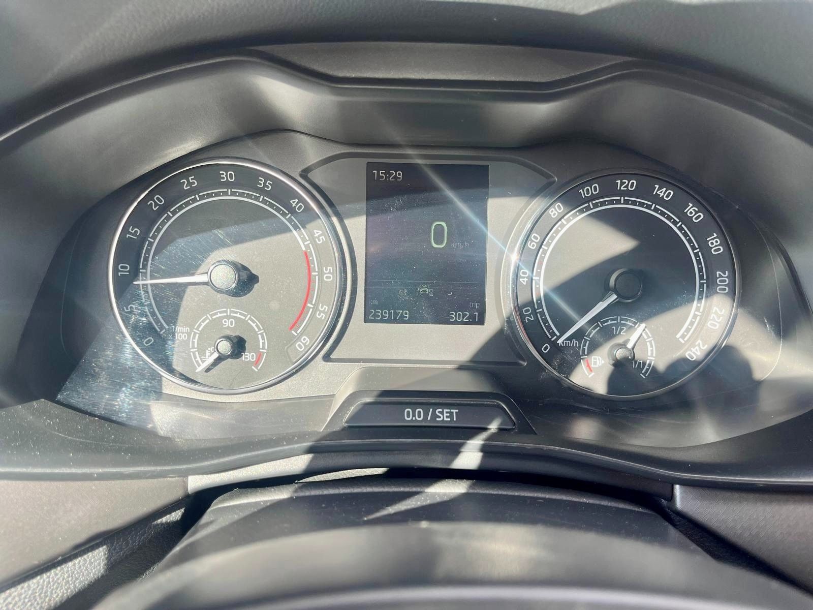 Škoda Kamiq, 1.6 TDIStyle ČR85kW servis - fotka 5