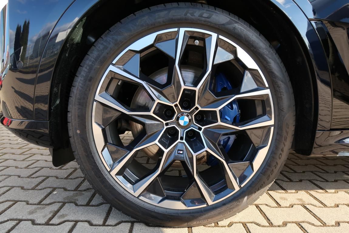 BMW X7, xDrive40d - fotka 6