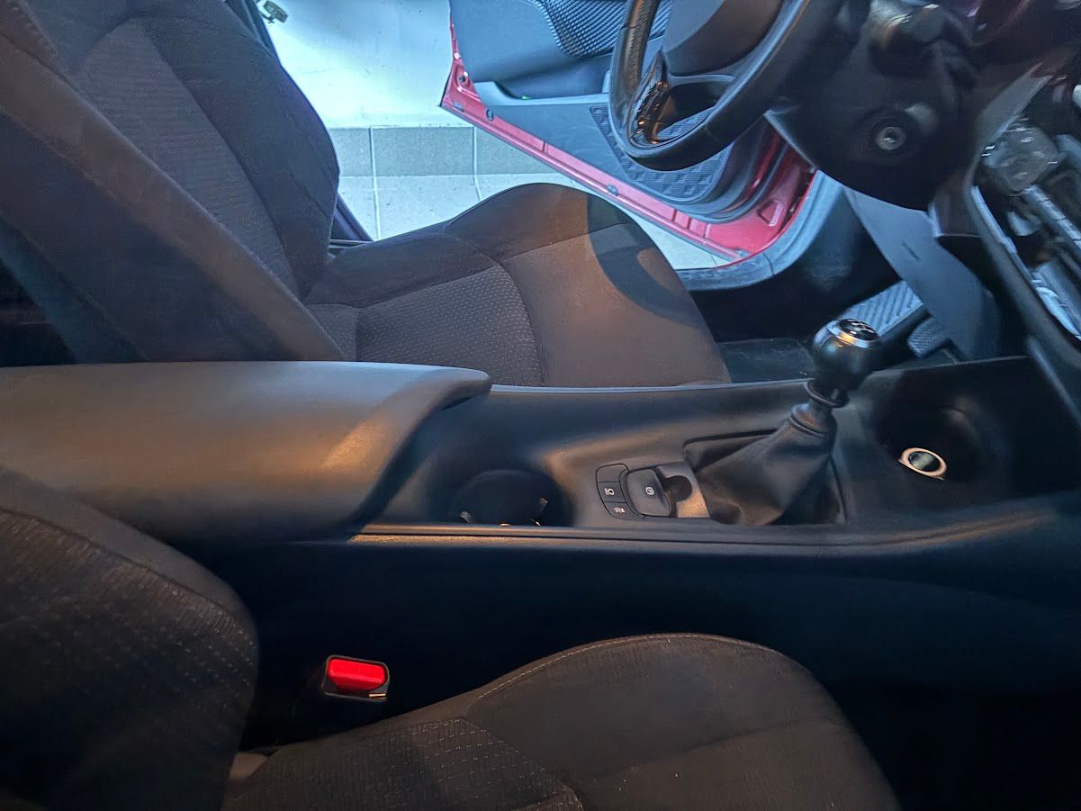 Toyota C-HR, Krásná červená Toyota CHR - fotka 6
