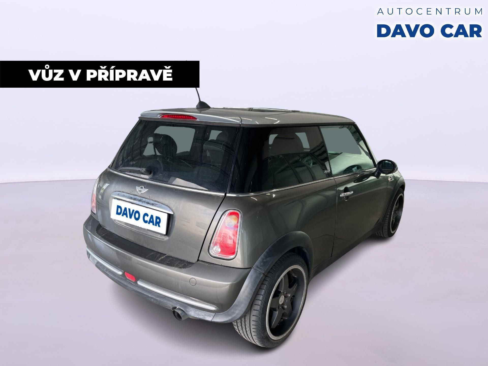 Mini Cooper, 1,6 85kW RC31 Aut.Klima Xenon - fotka 5