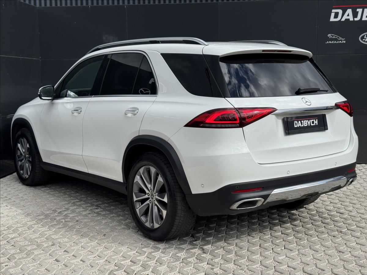 Mercedes-Benz GLE, 2,0 300d 4MATIC 200KW ČR DPH - fotka 5