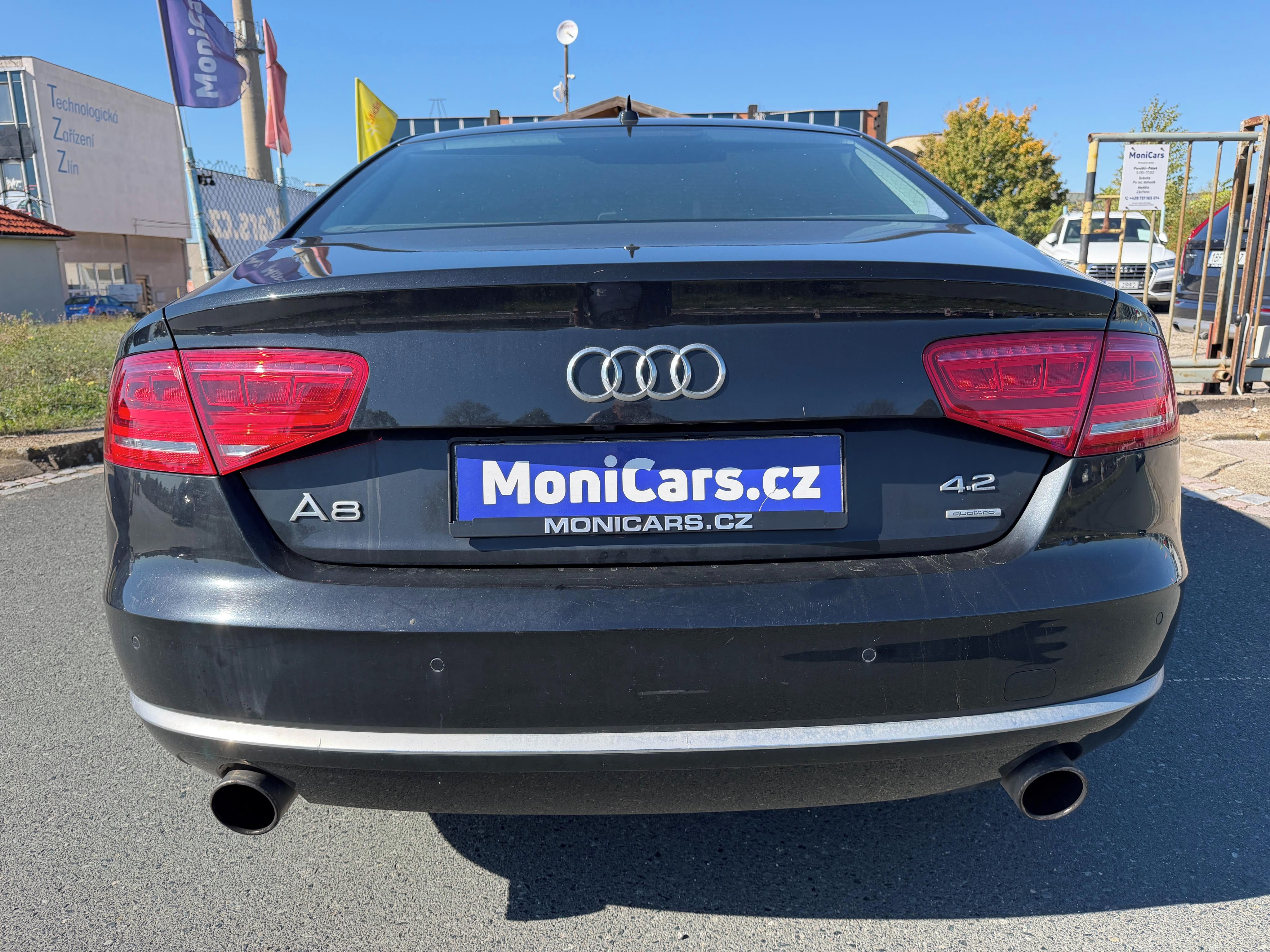 Audi A8, 4.2 FSI 273kW 4X4 MAX. VÝBAVA - fotka 6