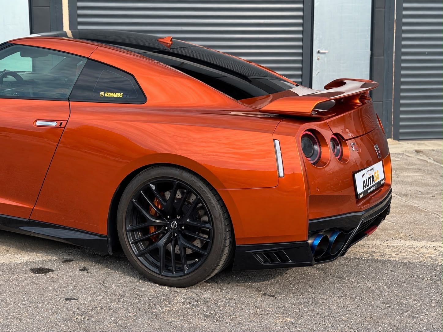 Nissan GT-R, R35 Facelift 2017 - fotka 3