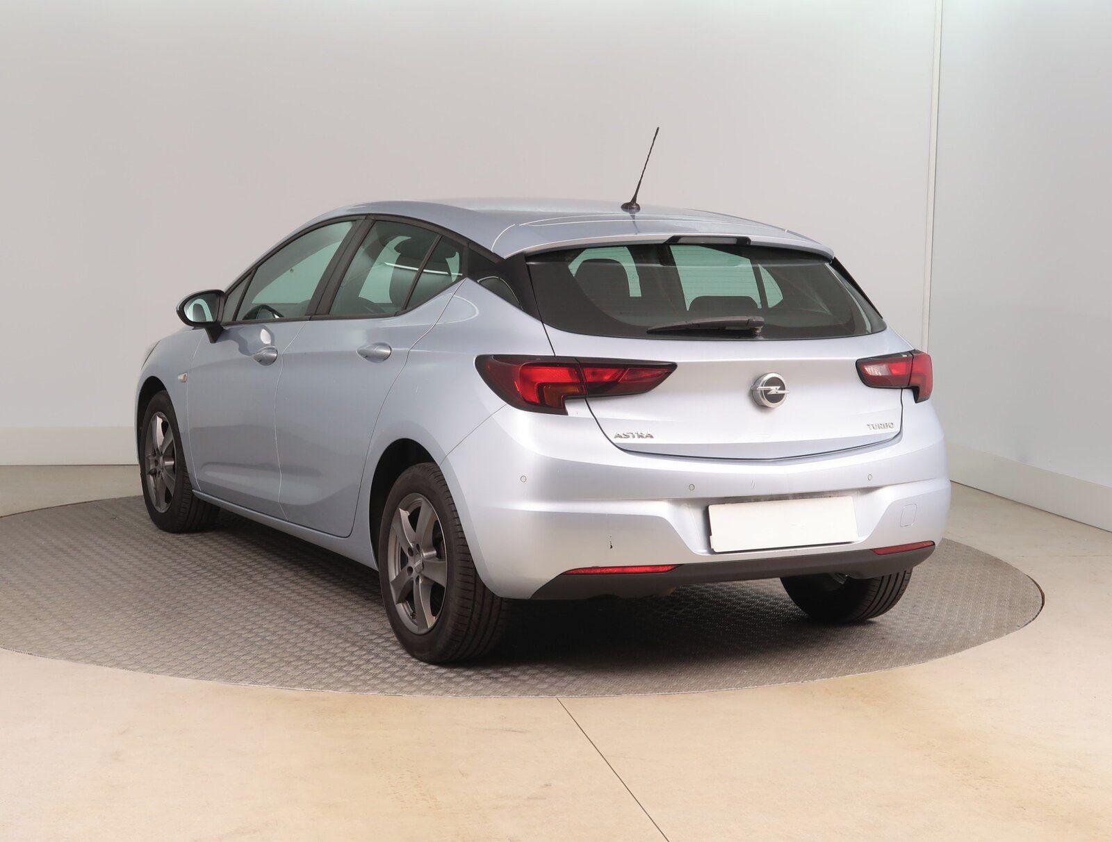 Opel Astra, 1.4 T, Serv.kniha - fotka 4