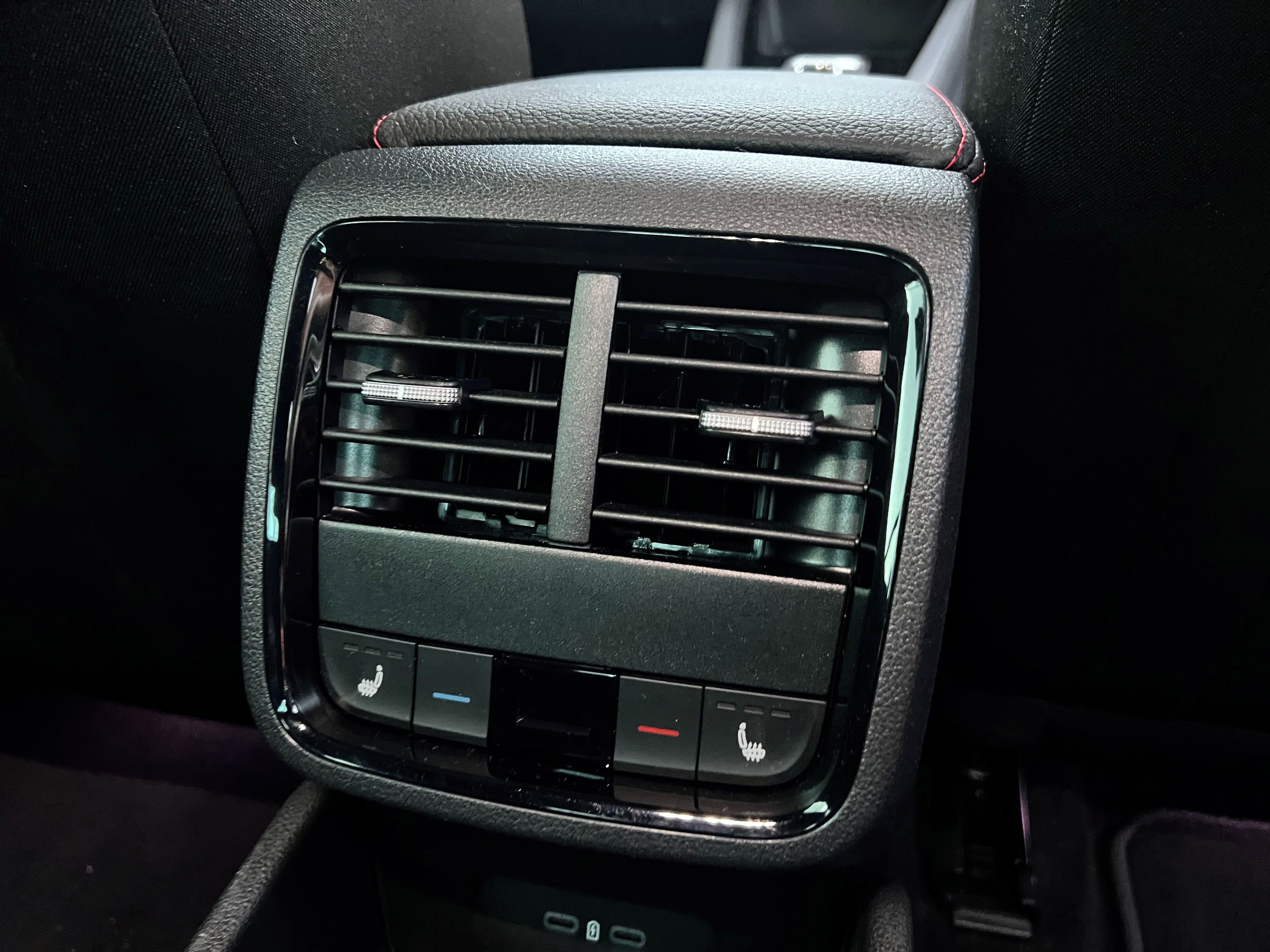 Škoda Octavia, 2.0 TSI RS 195kW DSG - fotka 6