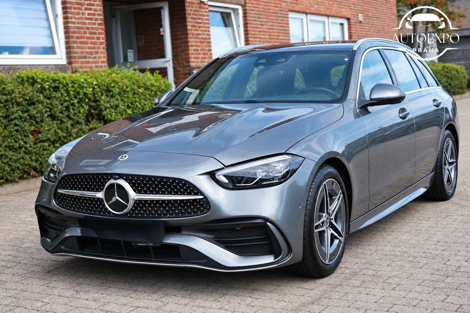 Mercedes-Benz Třídy C, 300d*AMG Paket*TAŽNÉ*DISTRONIC - fotka 6