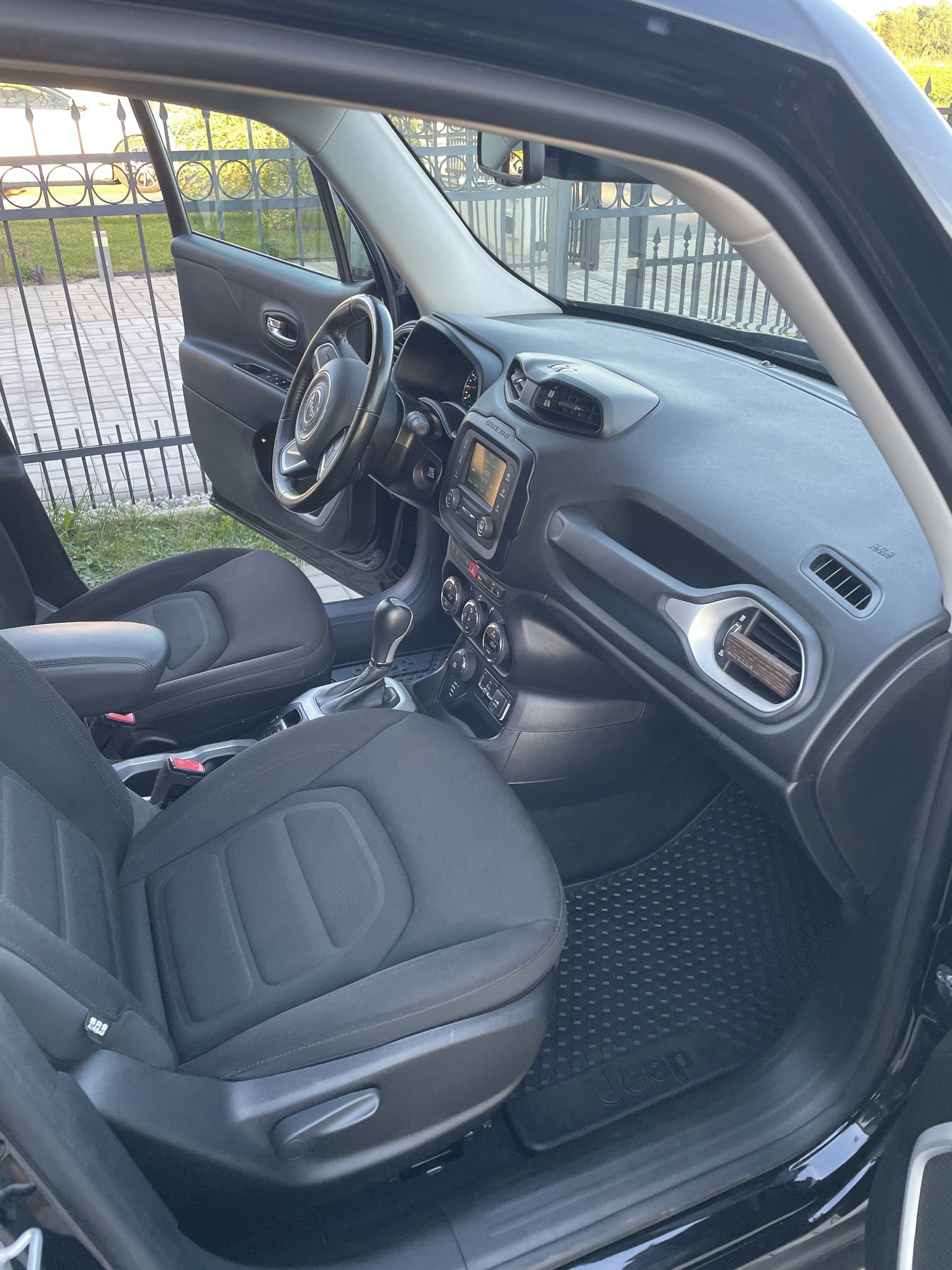 Jeep Renegade, 1.4 4x4 Top stav, nehav. - fotka 6