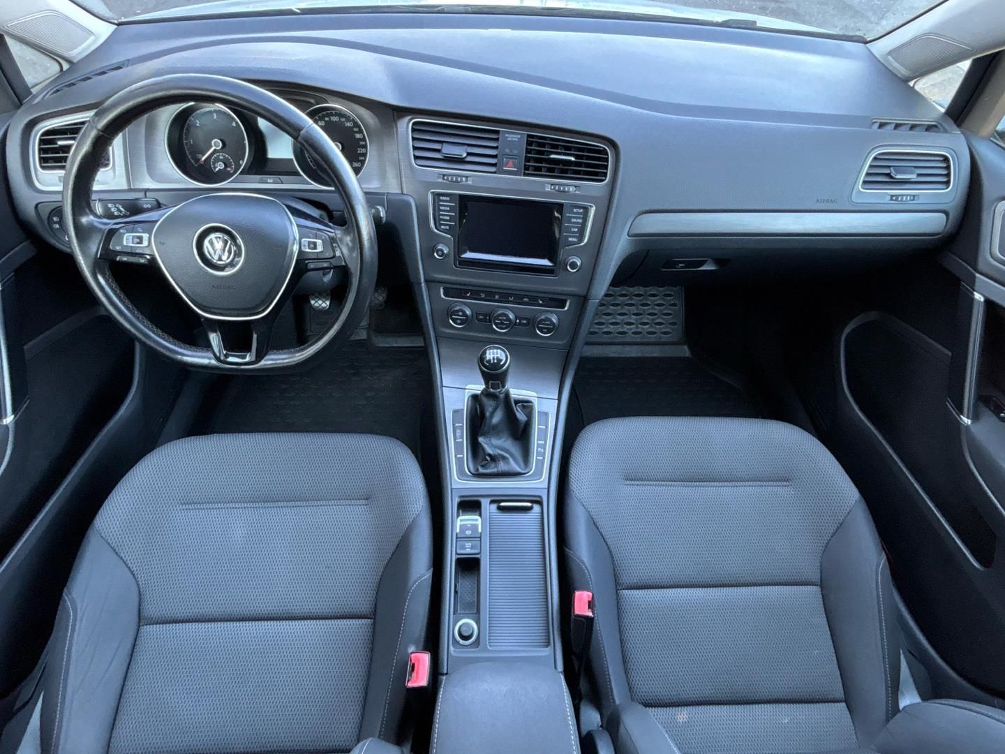 Volkswagen Golf, 1.6 TDI / 81 kW Comfortline - fotka 5