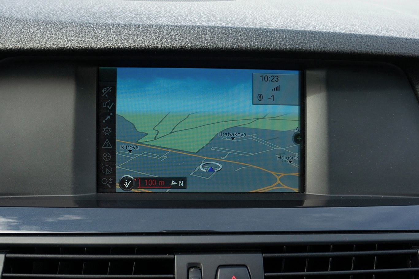 BMW Řada 5, 520d - PANORAMA, KŮŽE, NAVI - fotka 6