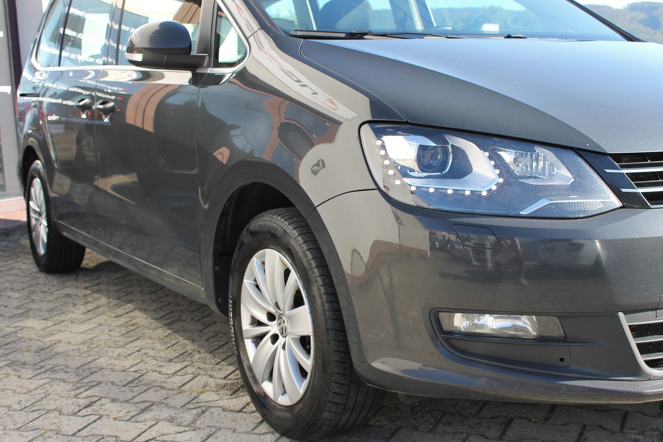 Volkswagen Sharan, 2.0 TDI COMFORTLINE - fotka 5